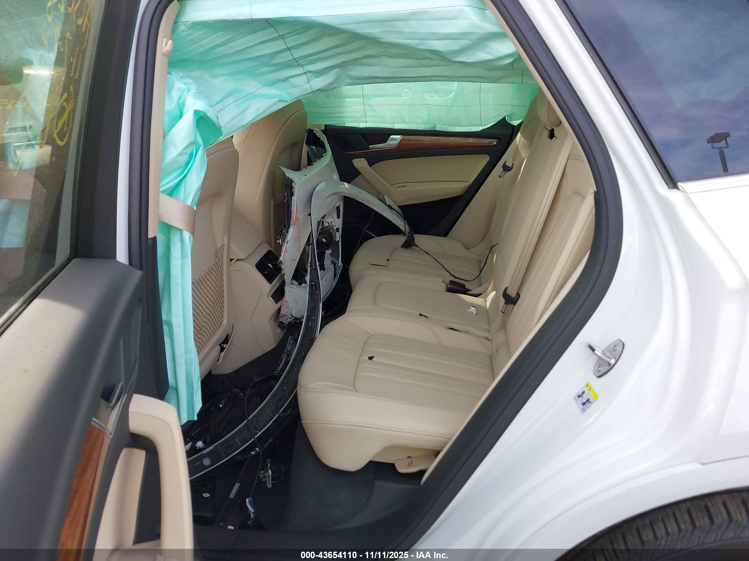 AUDI Q5 image 8