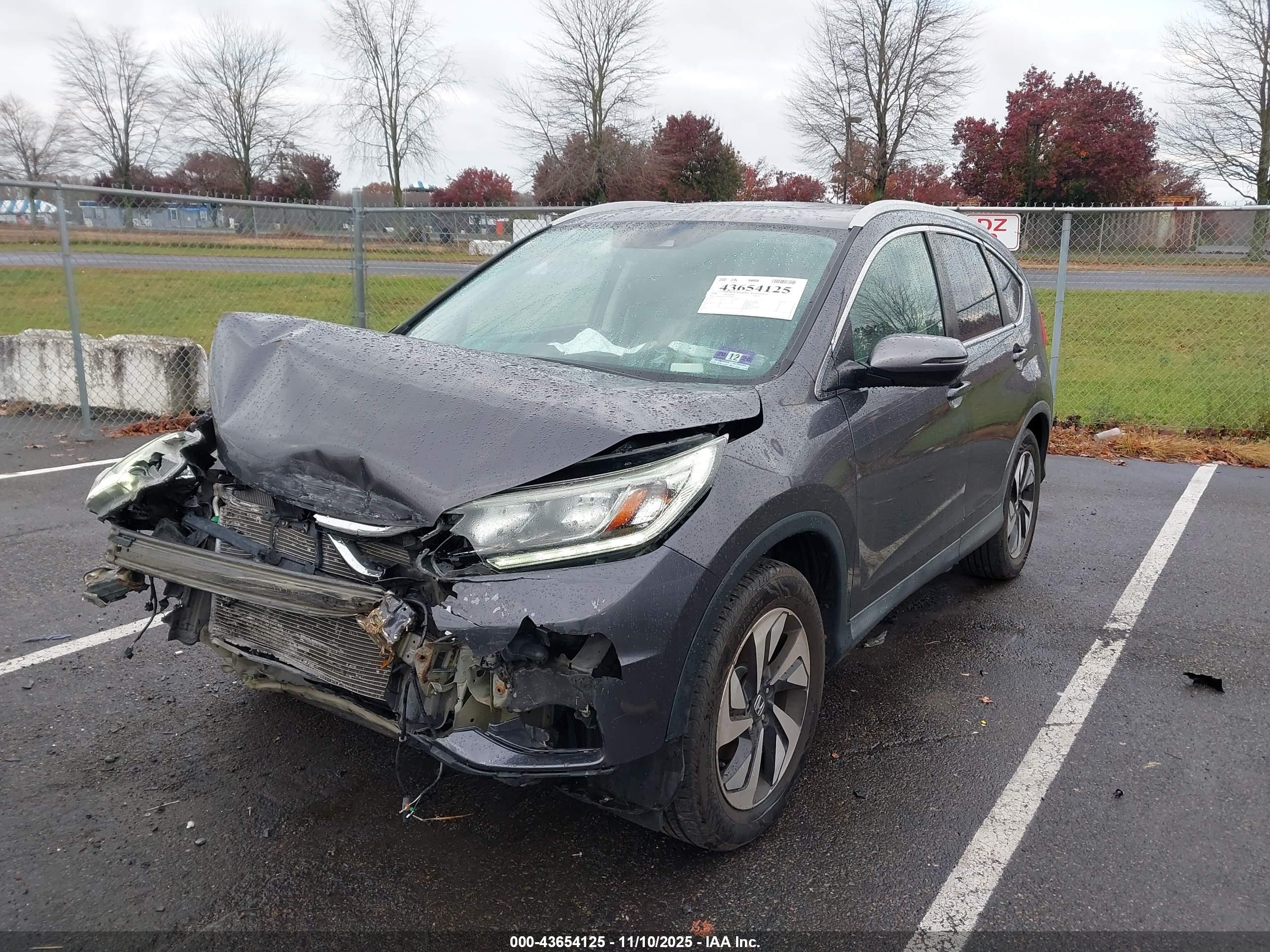 HONDA CR-V image 2