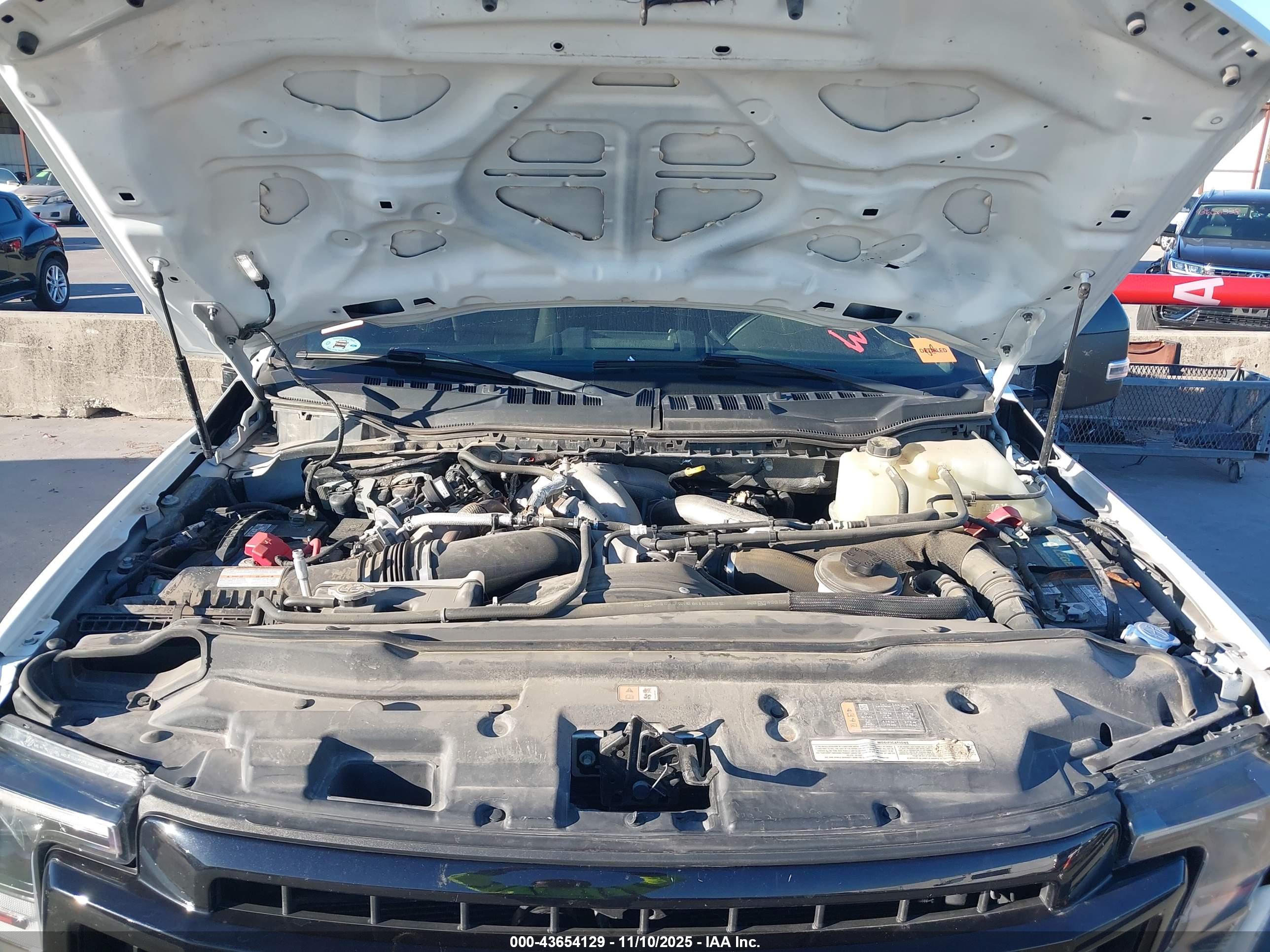 FORD F-250 image 10