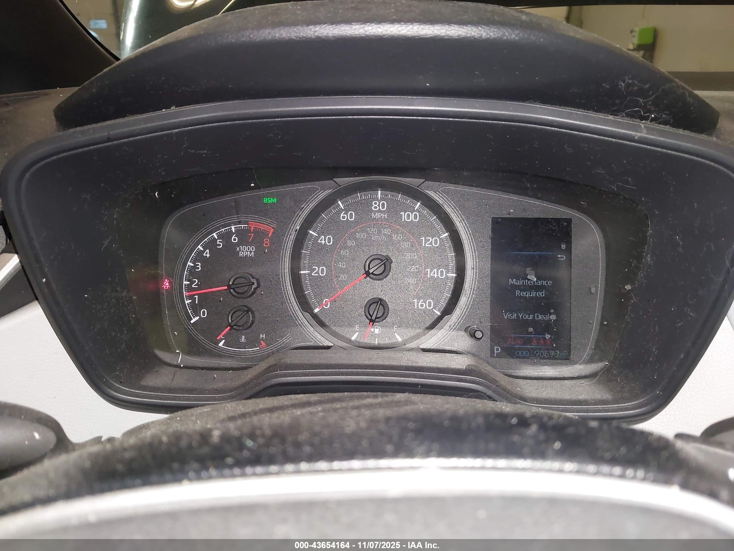 TOYOTA COROLLA image 7