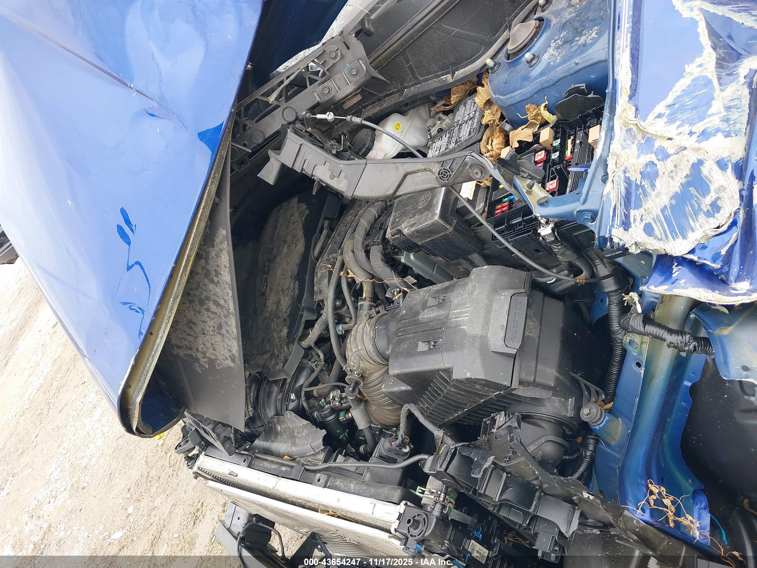 HYUNDAI TUCSON image 10
