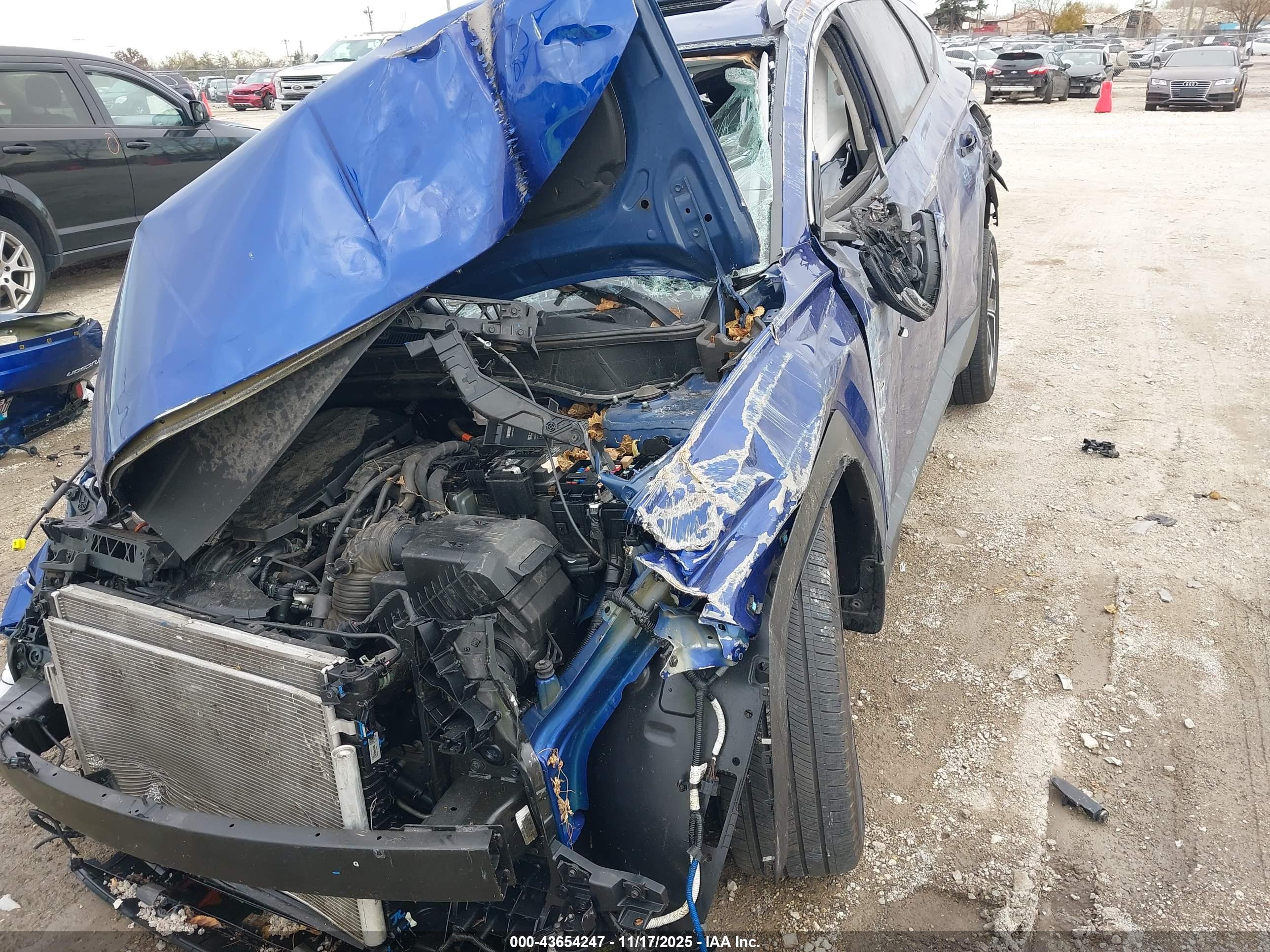 HYUNDAI TUCSON image 6