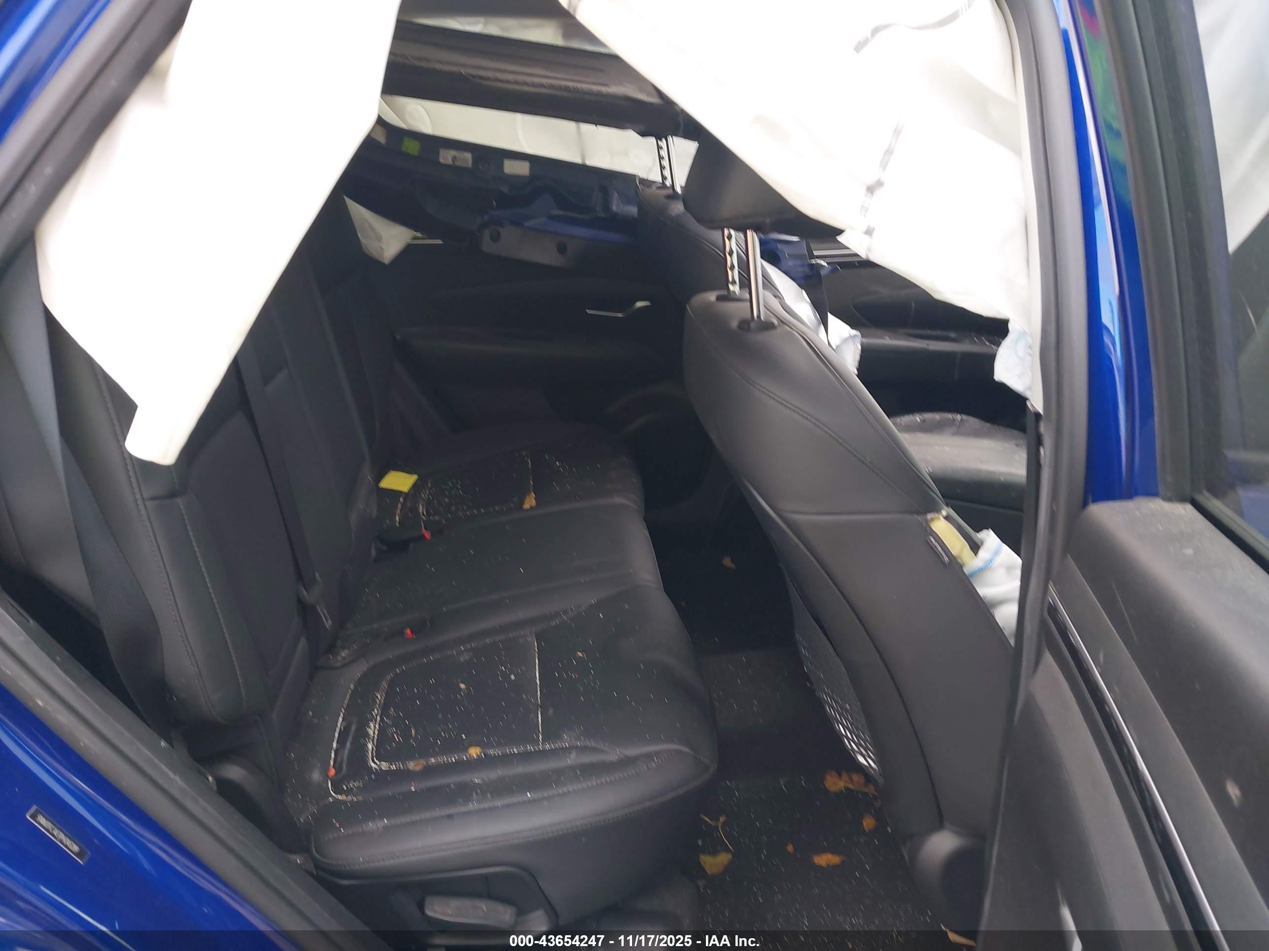 HYUNDAI TUCSON image 8