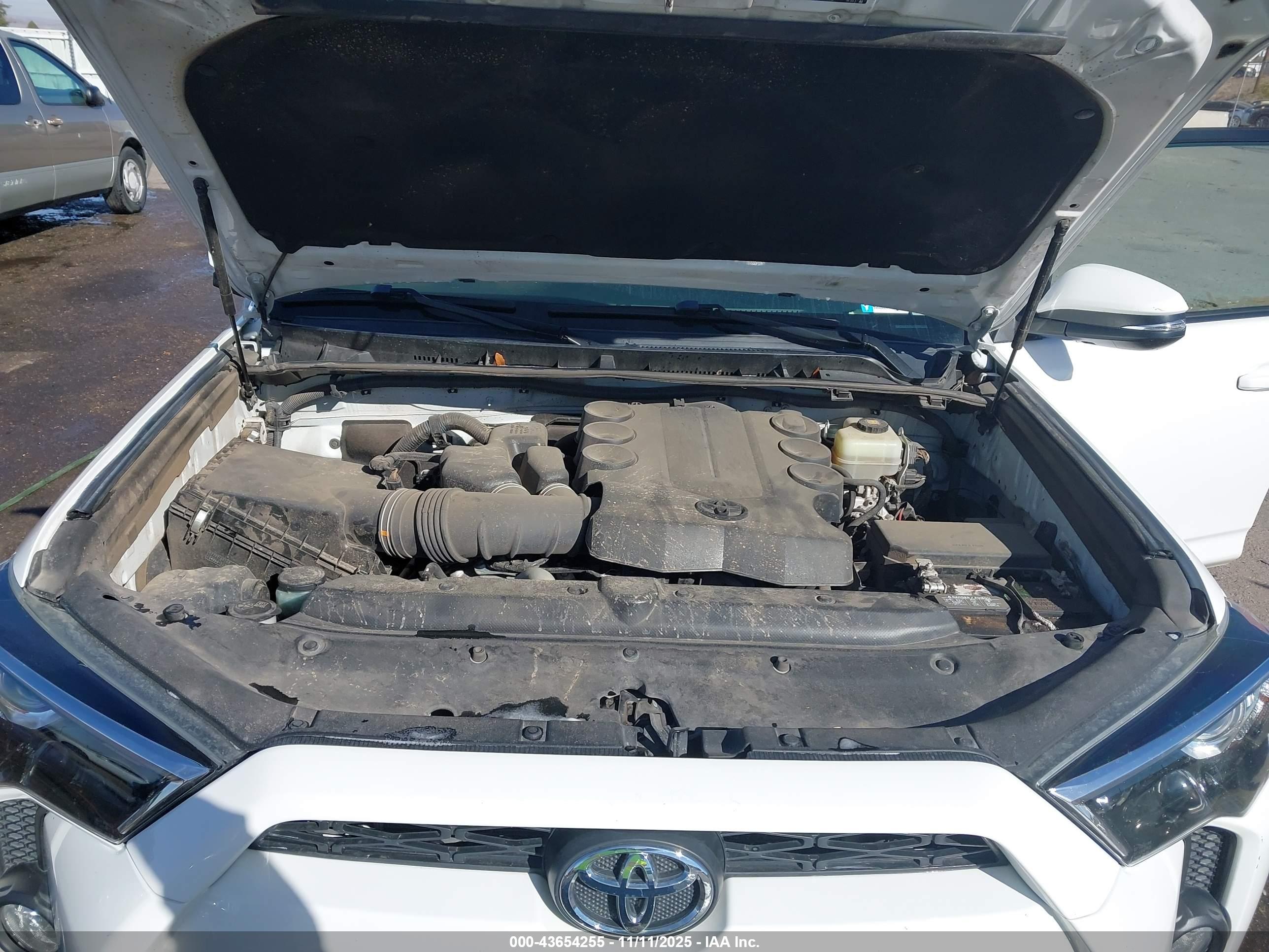 TOYOTA 4RUNNER image 10