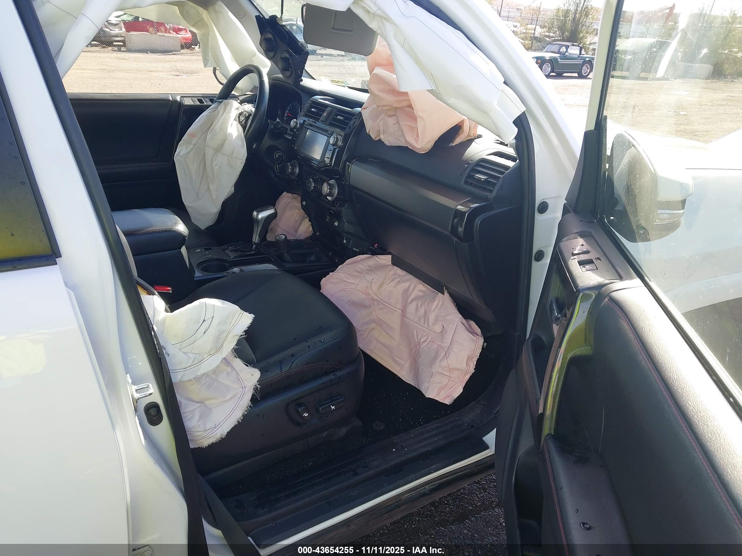 TOYOTA 4RUNNER image 5