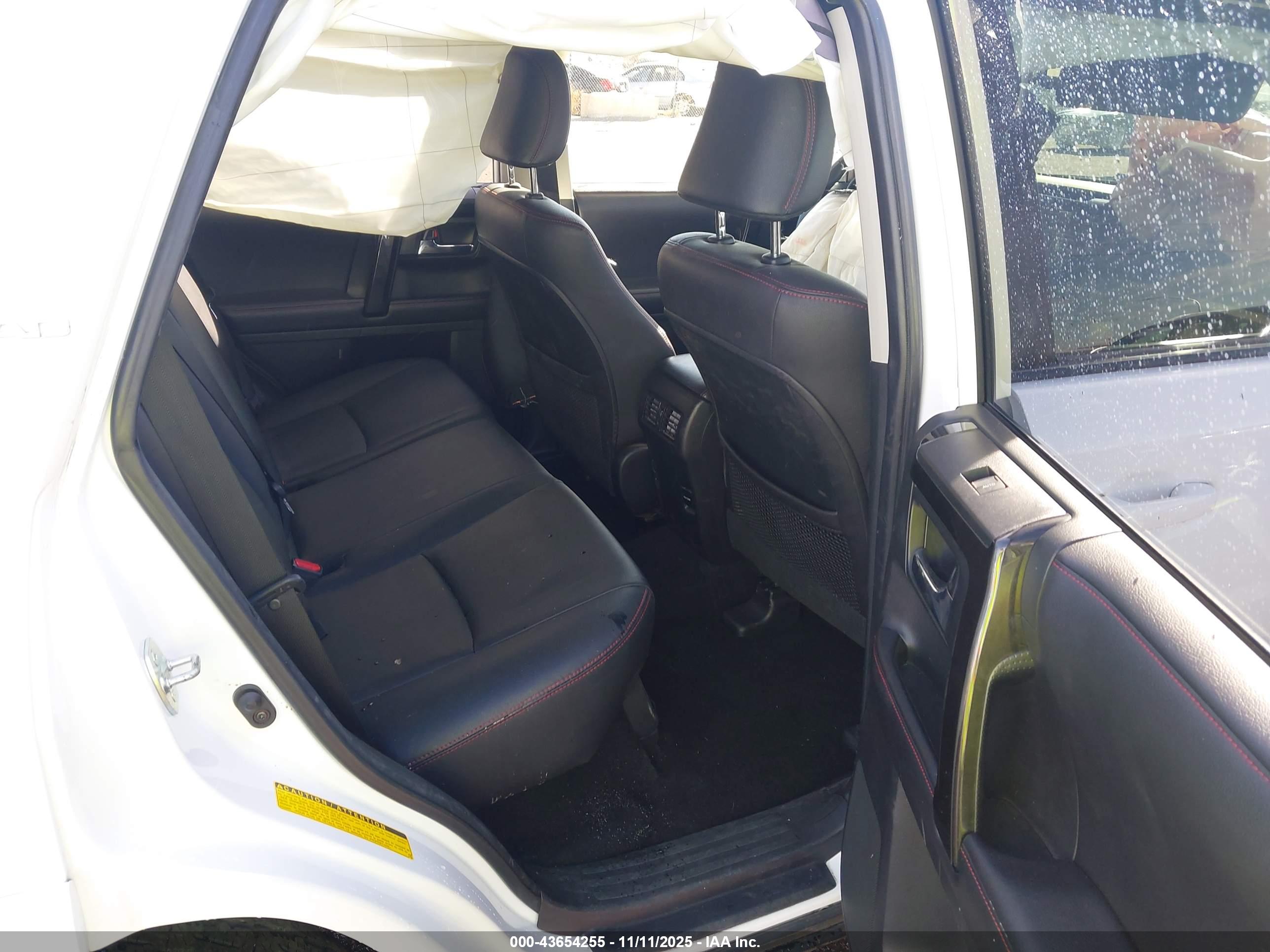 TOYOTA 4RUNNER image 8