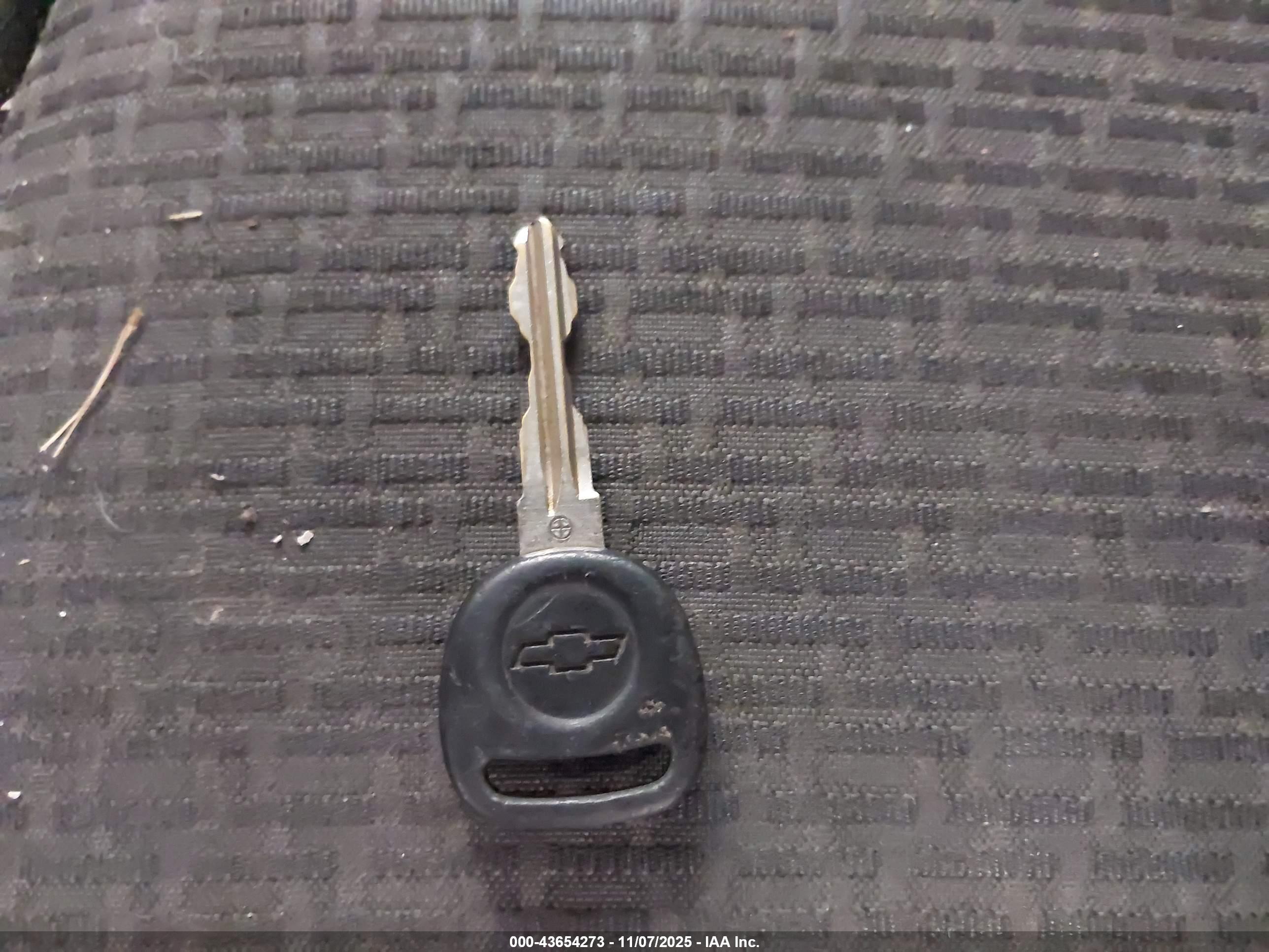 CHEVROLET TRAVERSE image 11