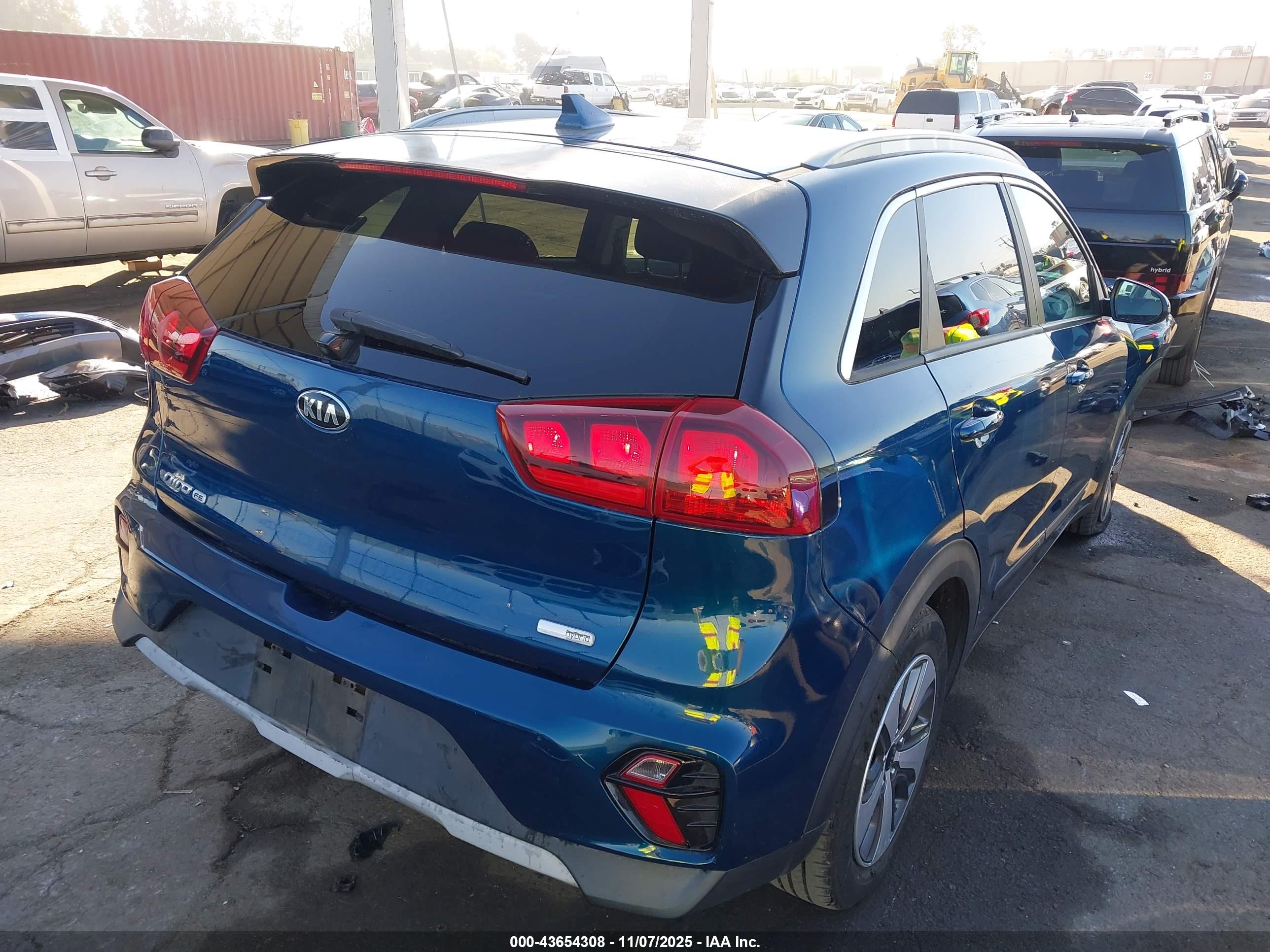 KIA NIRO image 4