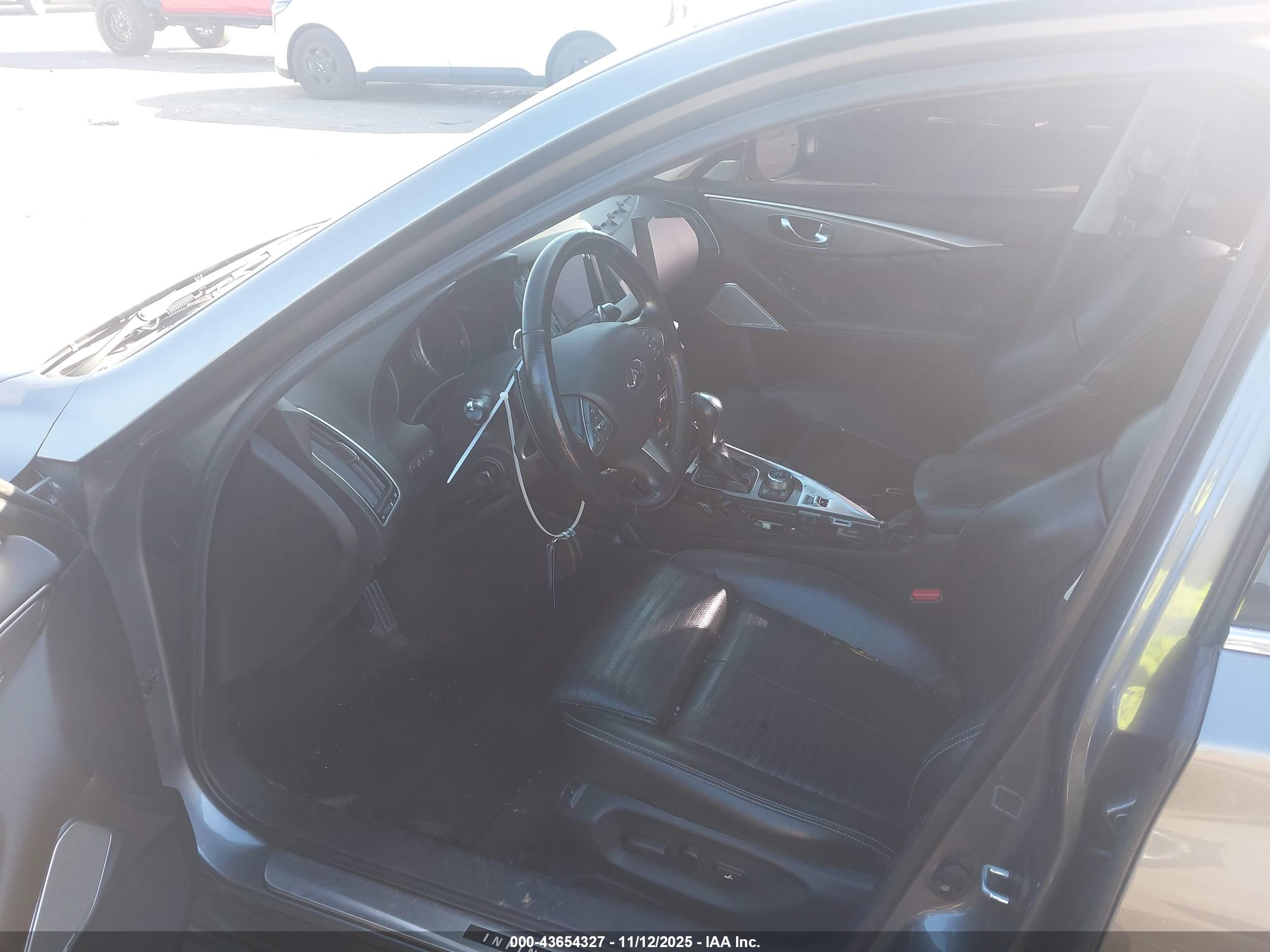 INFINITI Q50 image 5