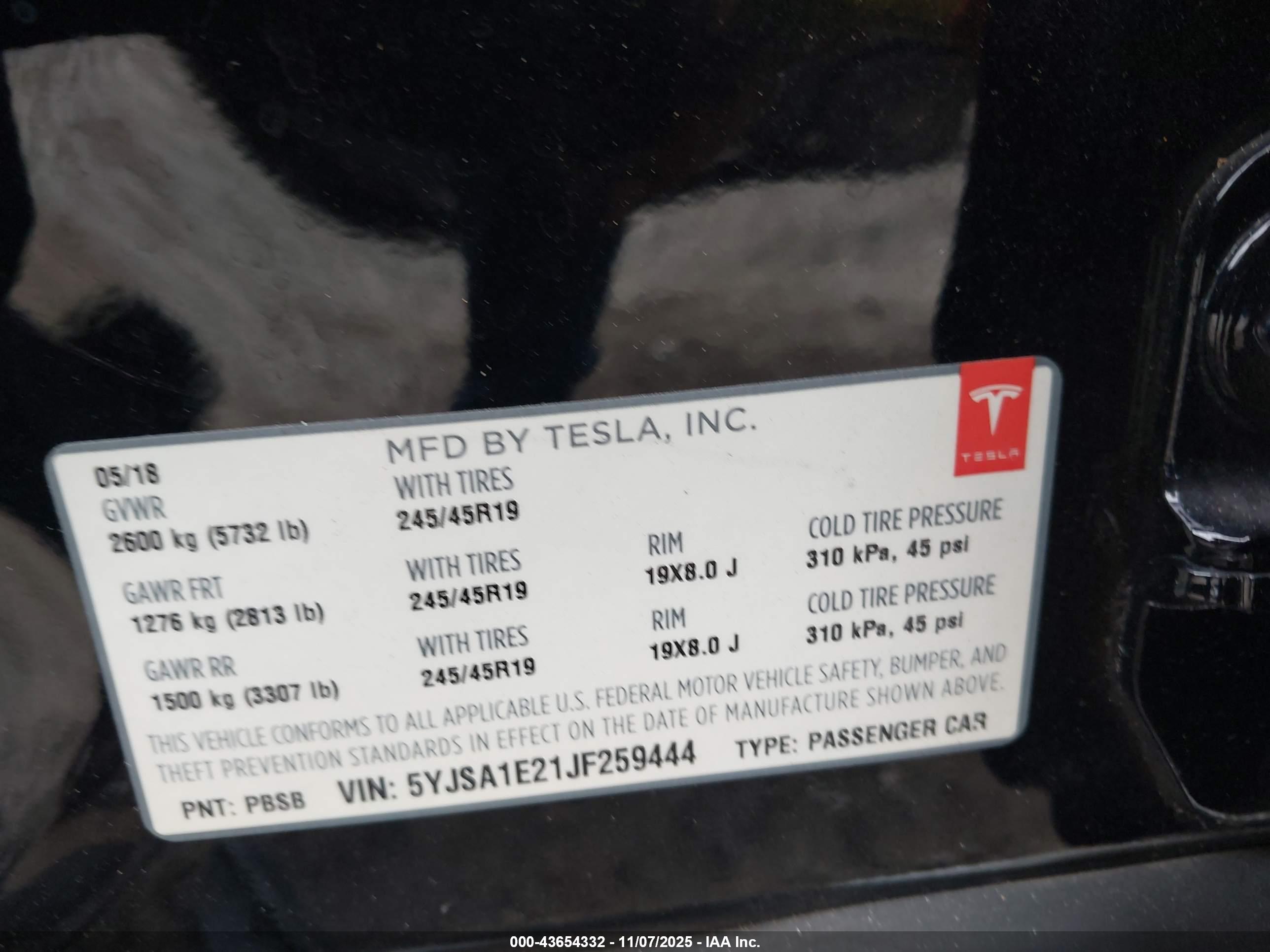 TESLA MODEL image 9