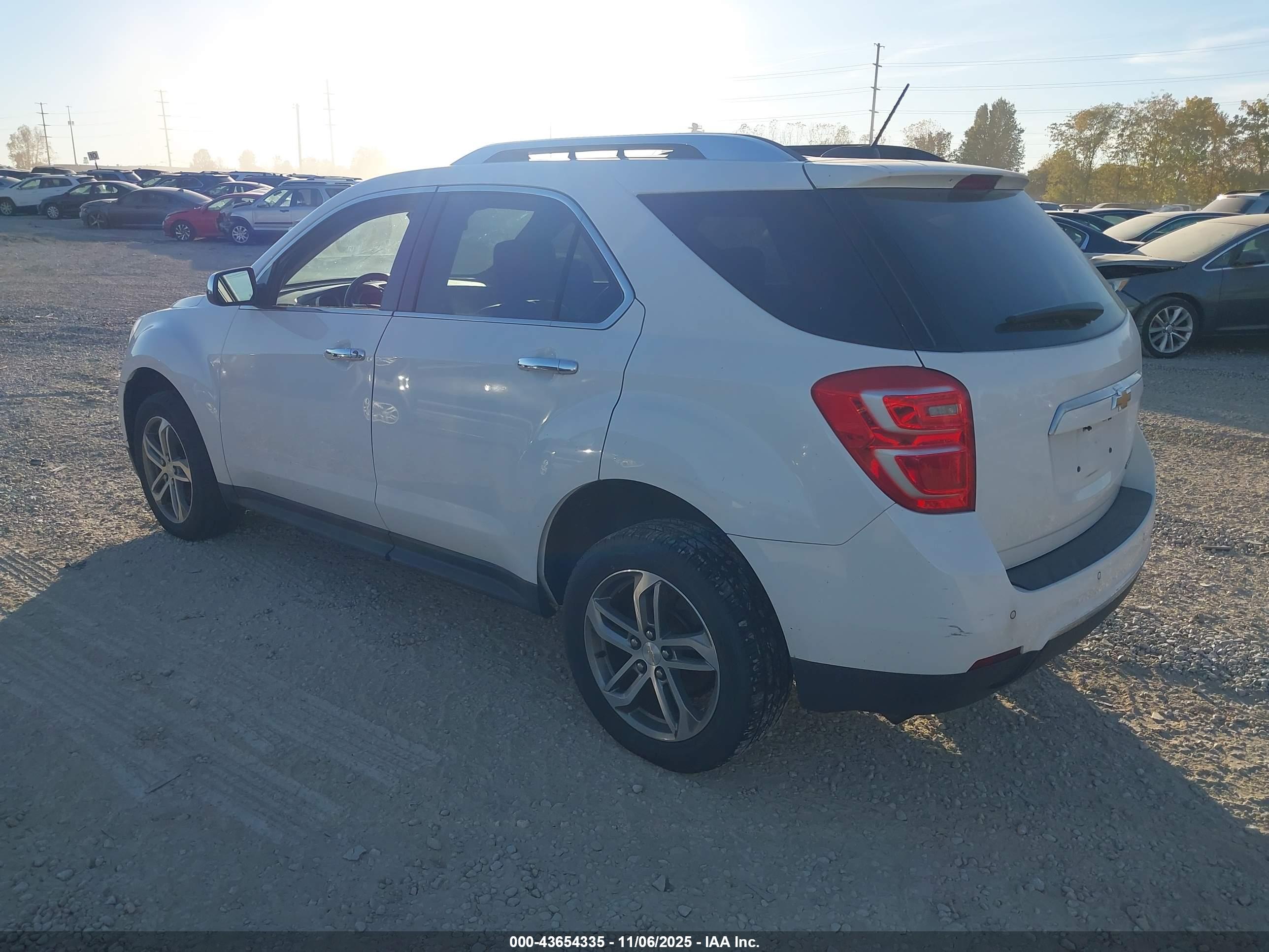 CHEVROLET EQUINOX image 3