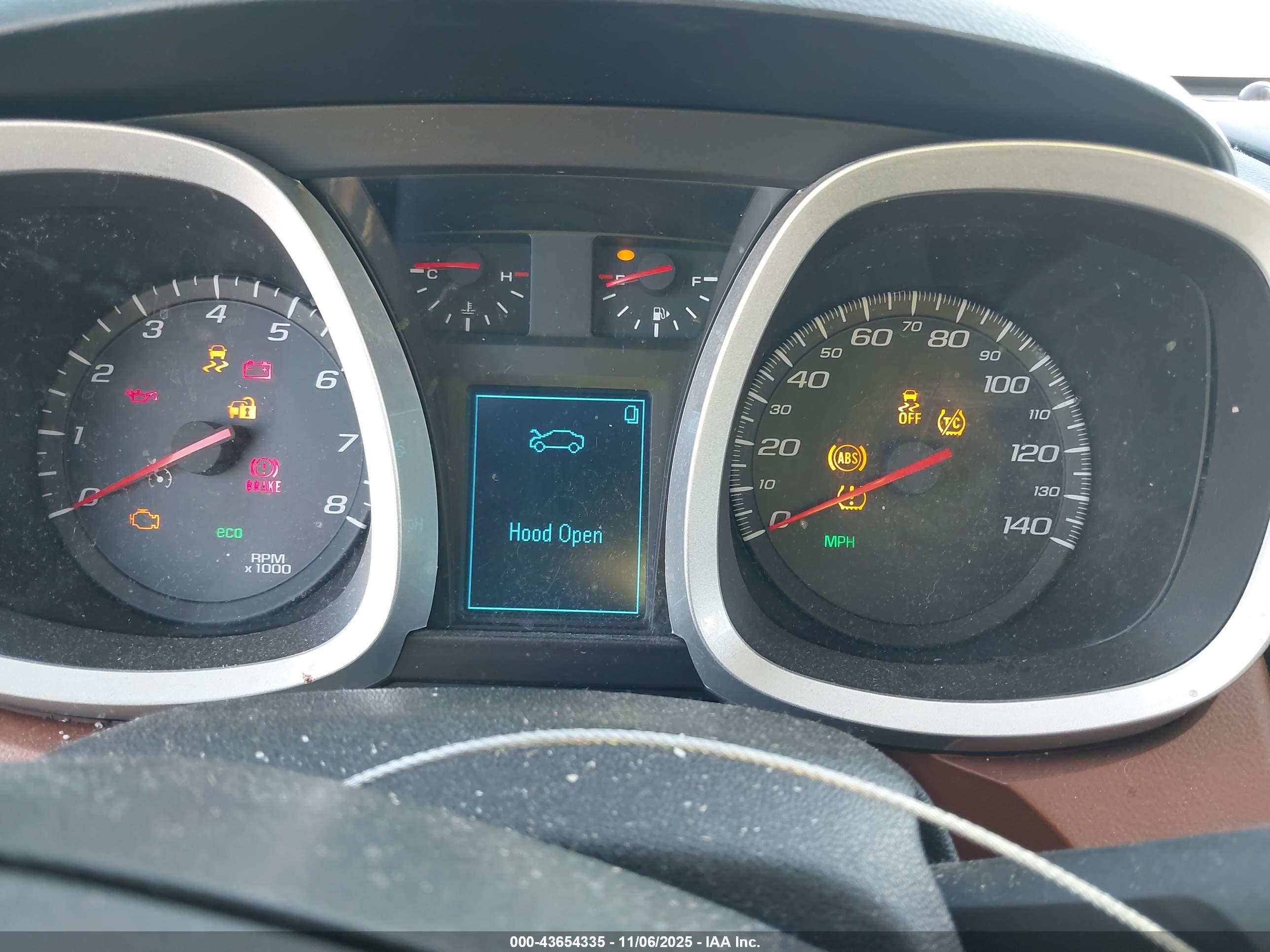 CHEVROLET EQUINOX image 7