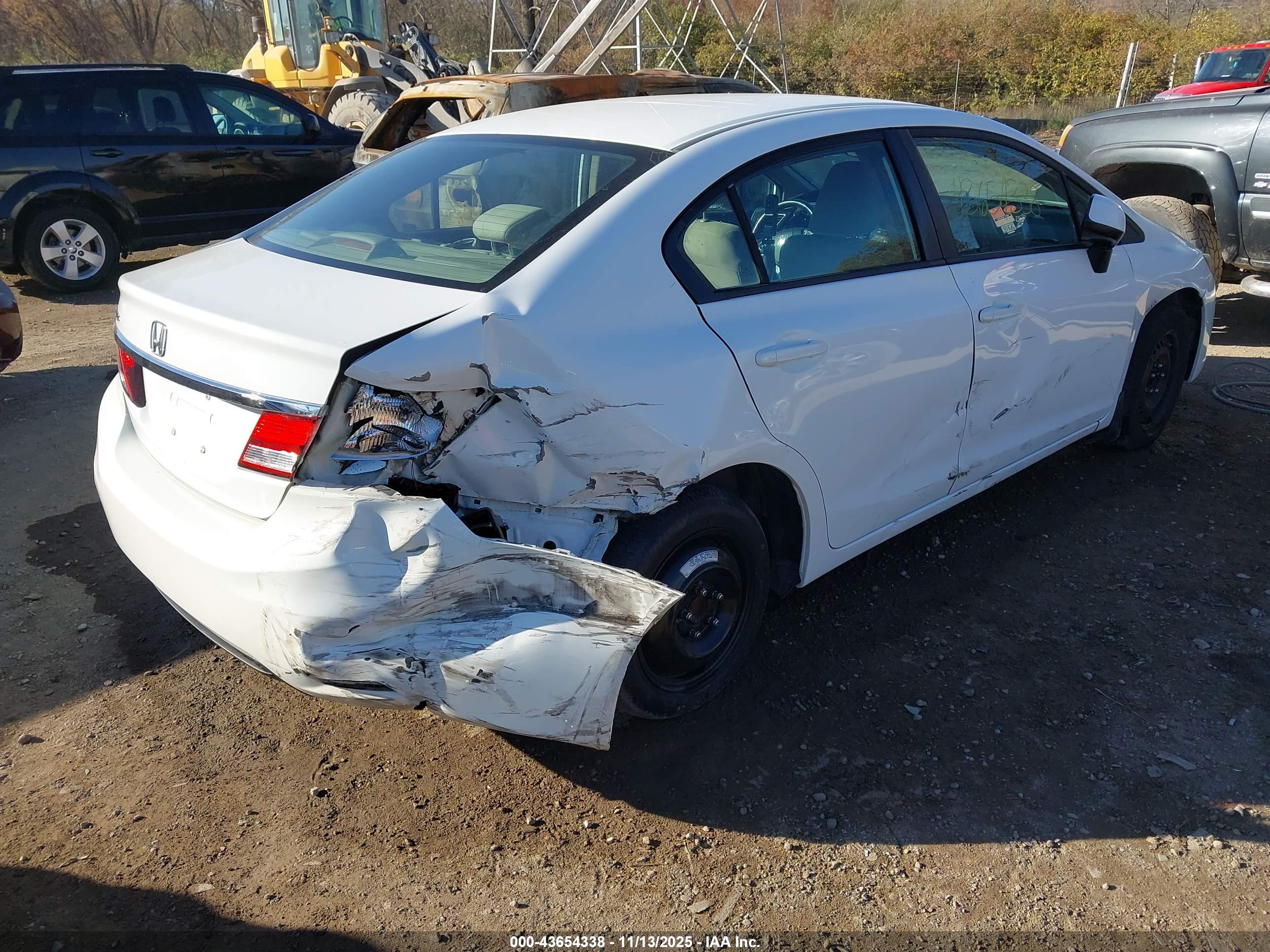 HONDA CIVIC image 4