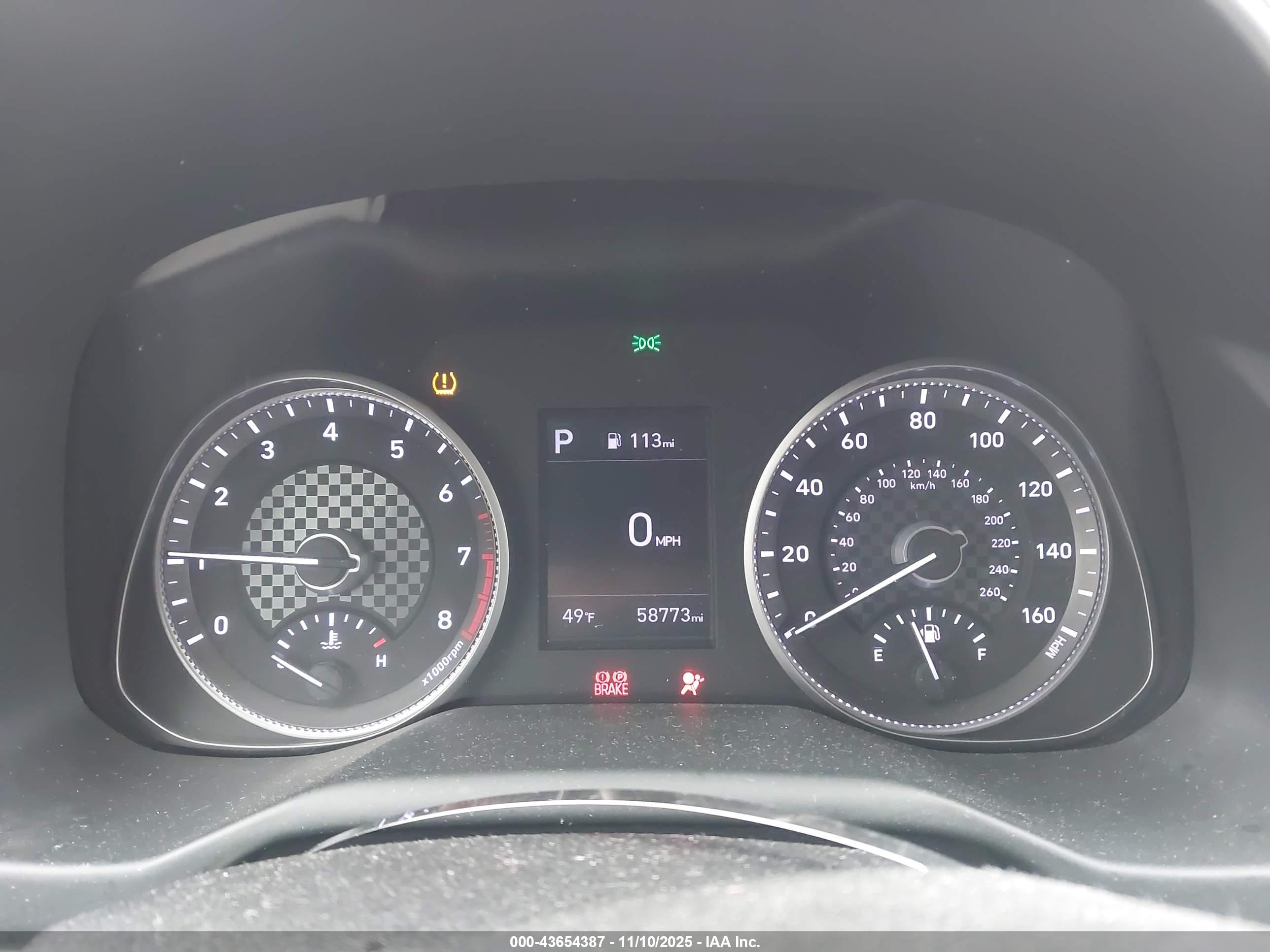 HYUNDAI ELANTRA image 7