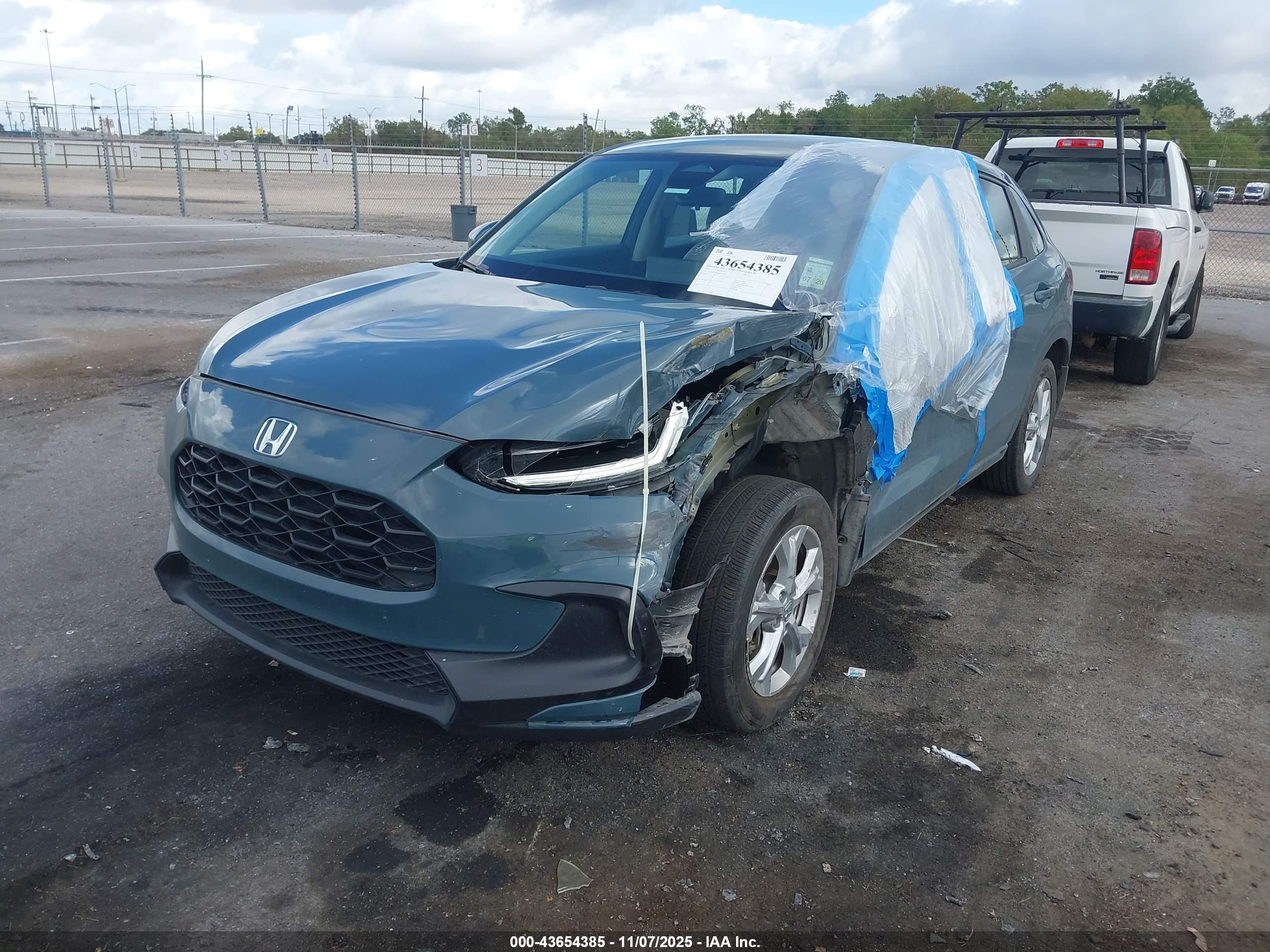 HONDA HR-V image 2