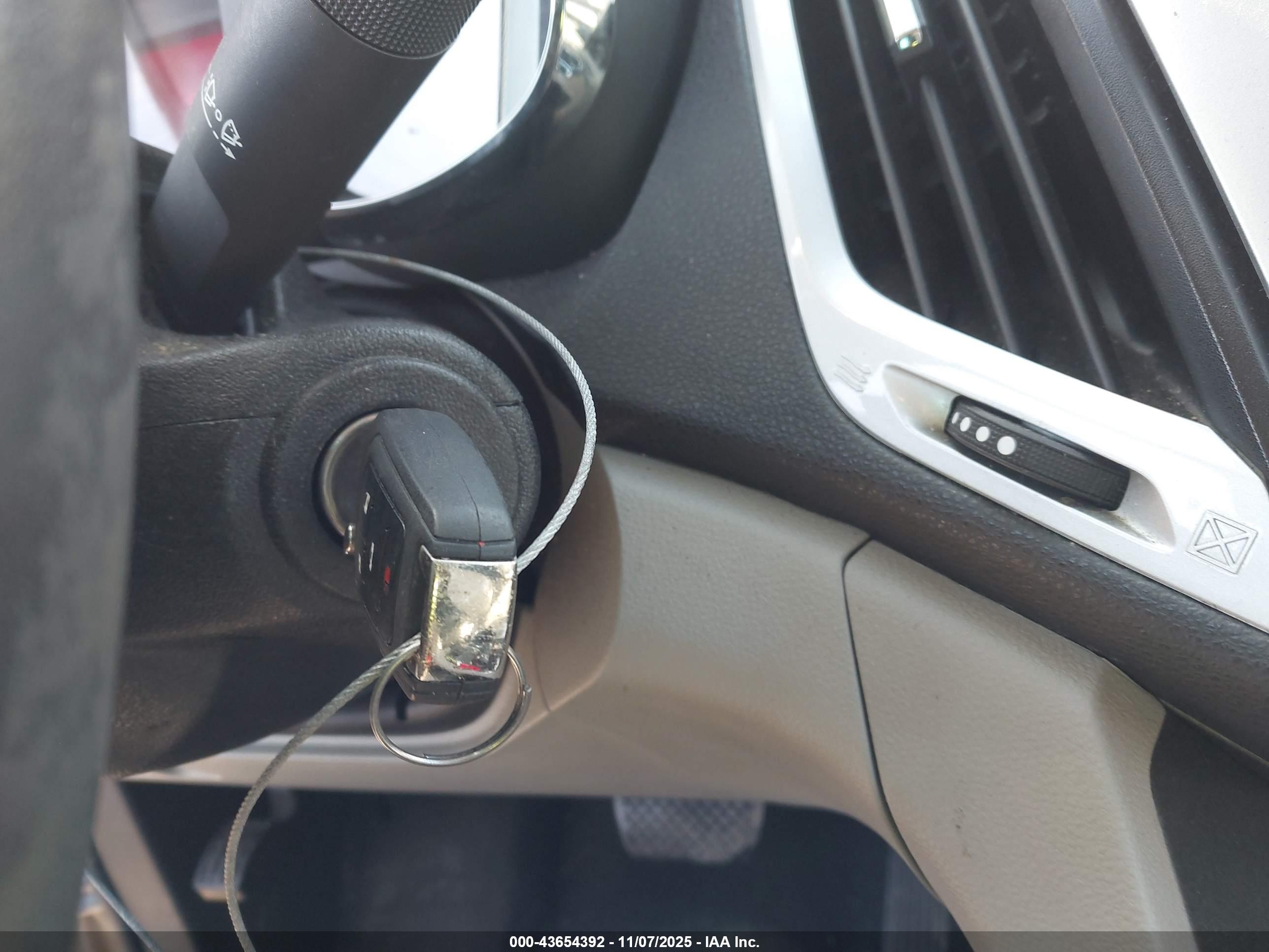 GMC TERRAIN image 11
