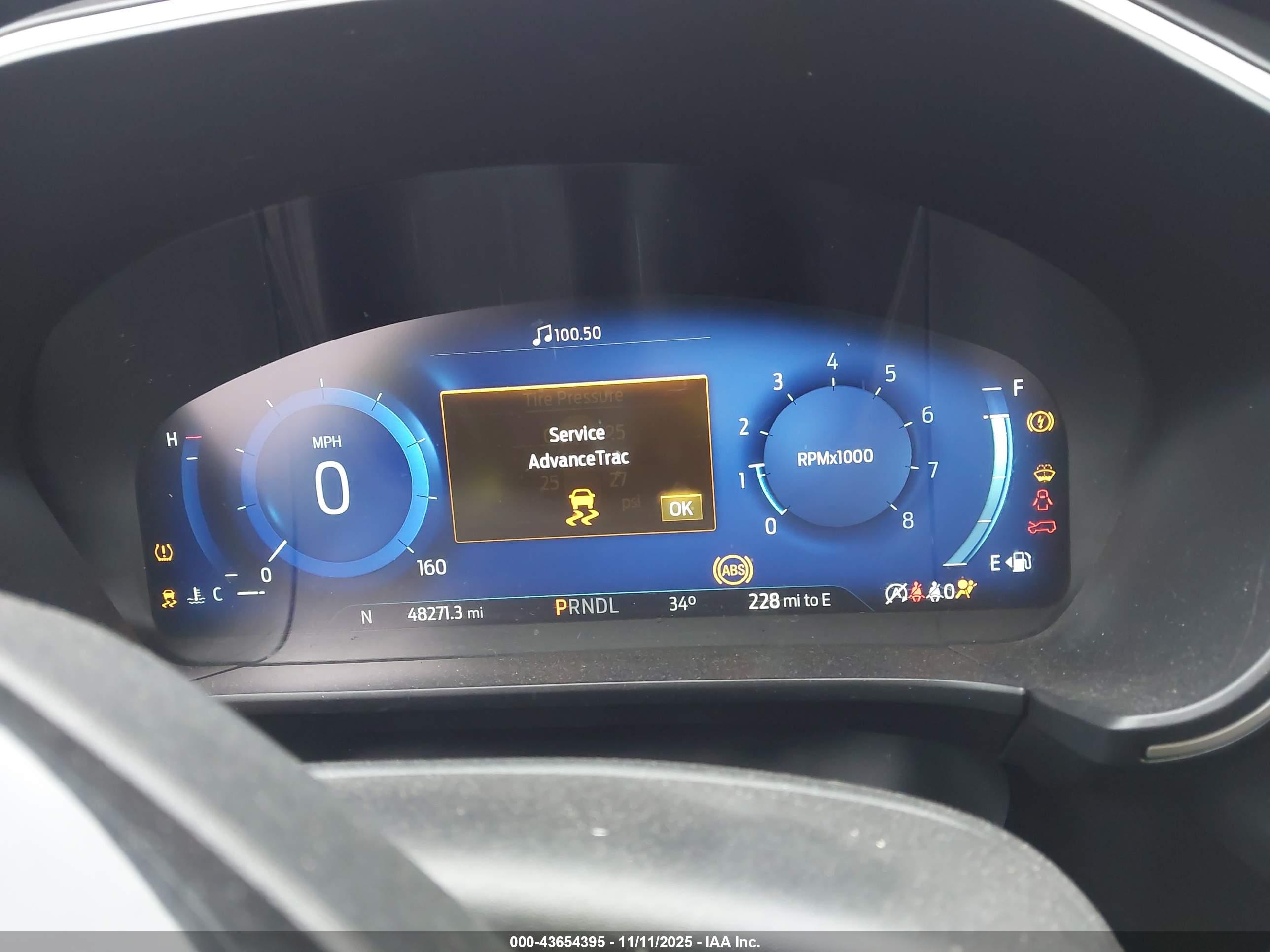 FORD ESCAPE image 7