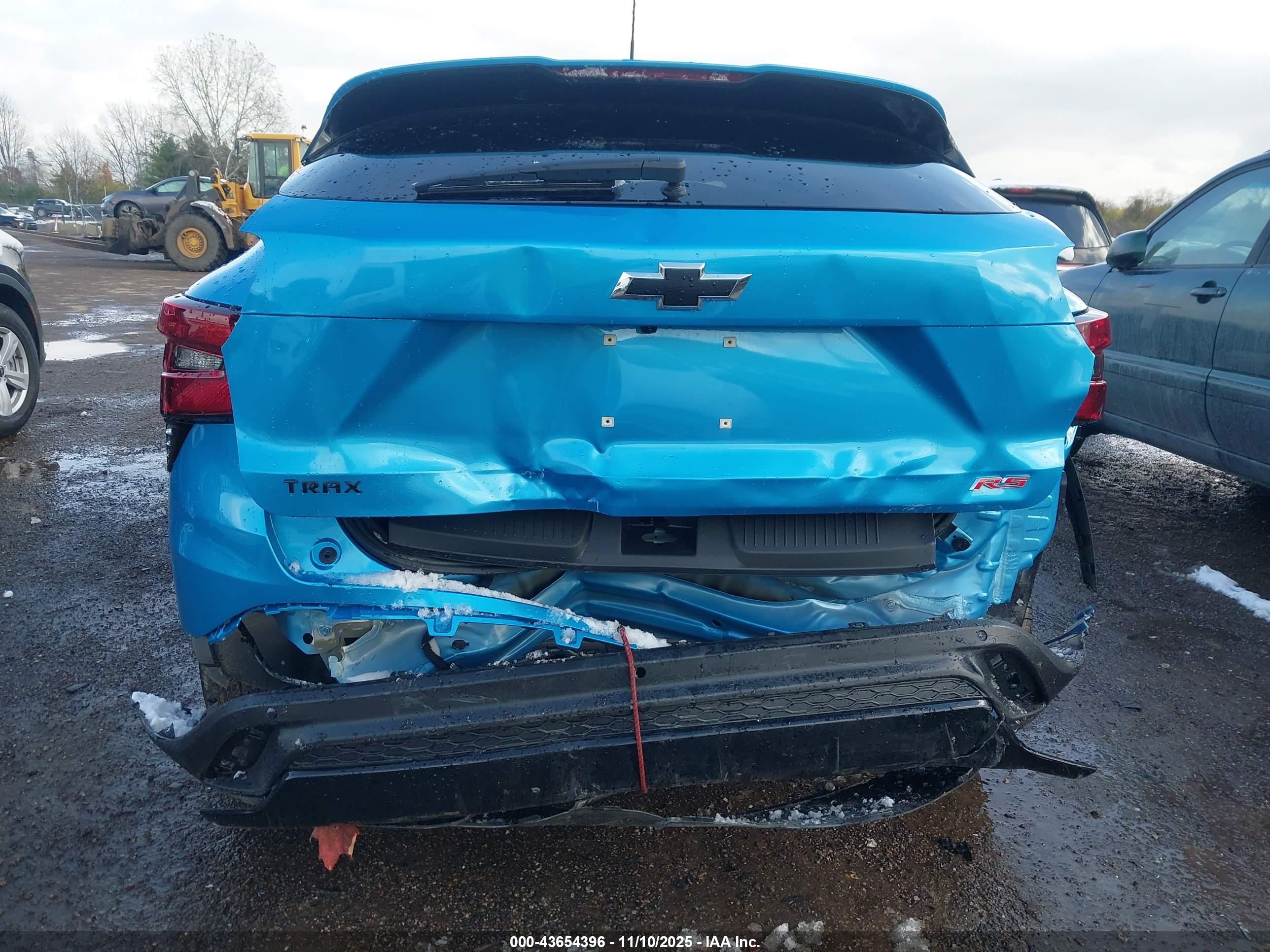 CHEVROLET TRAX image 6