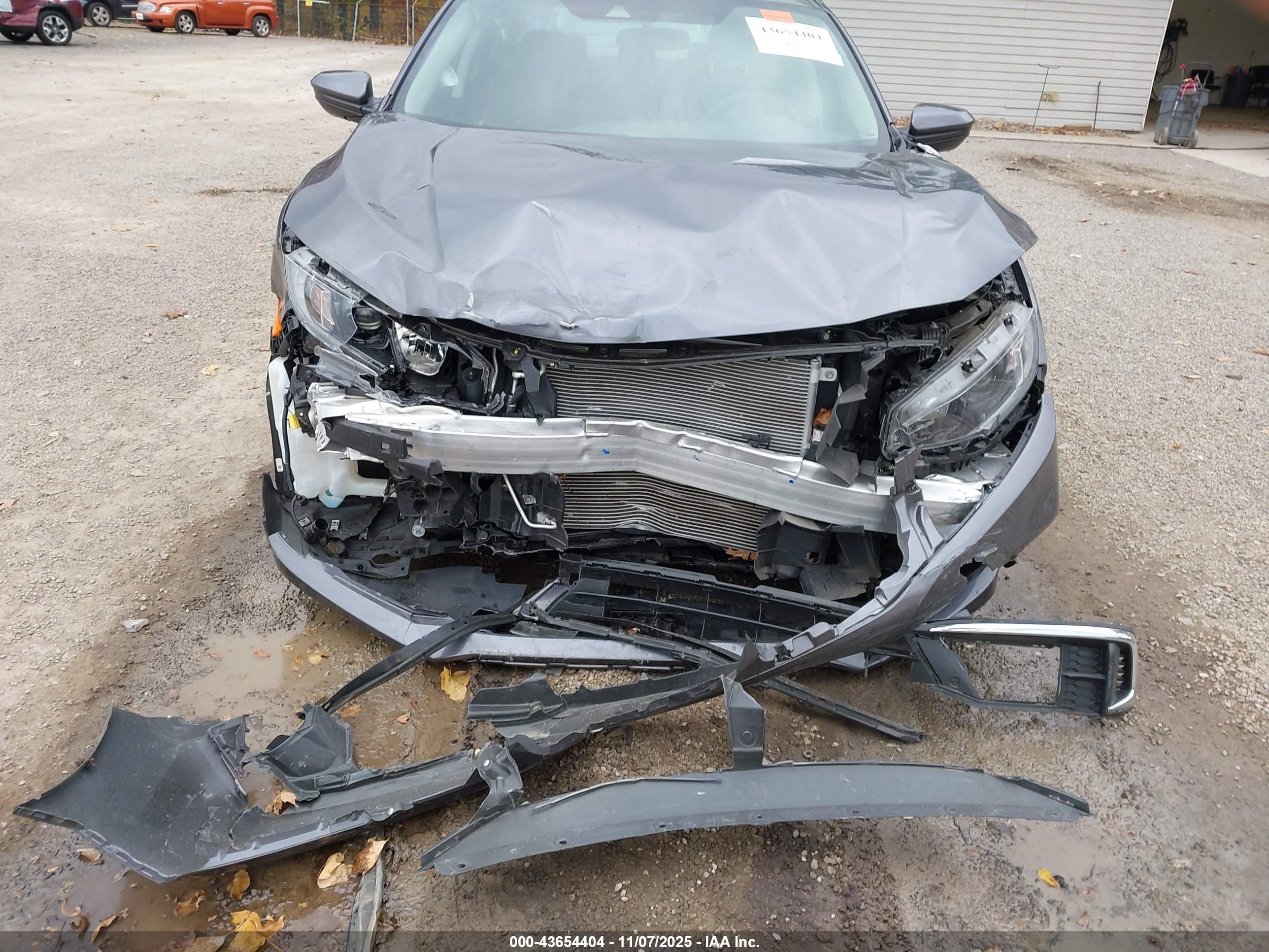 HONDA CIVIC image 6