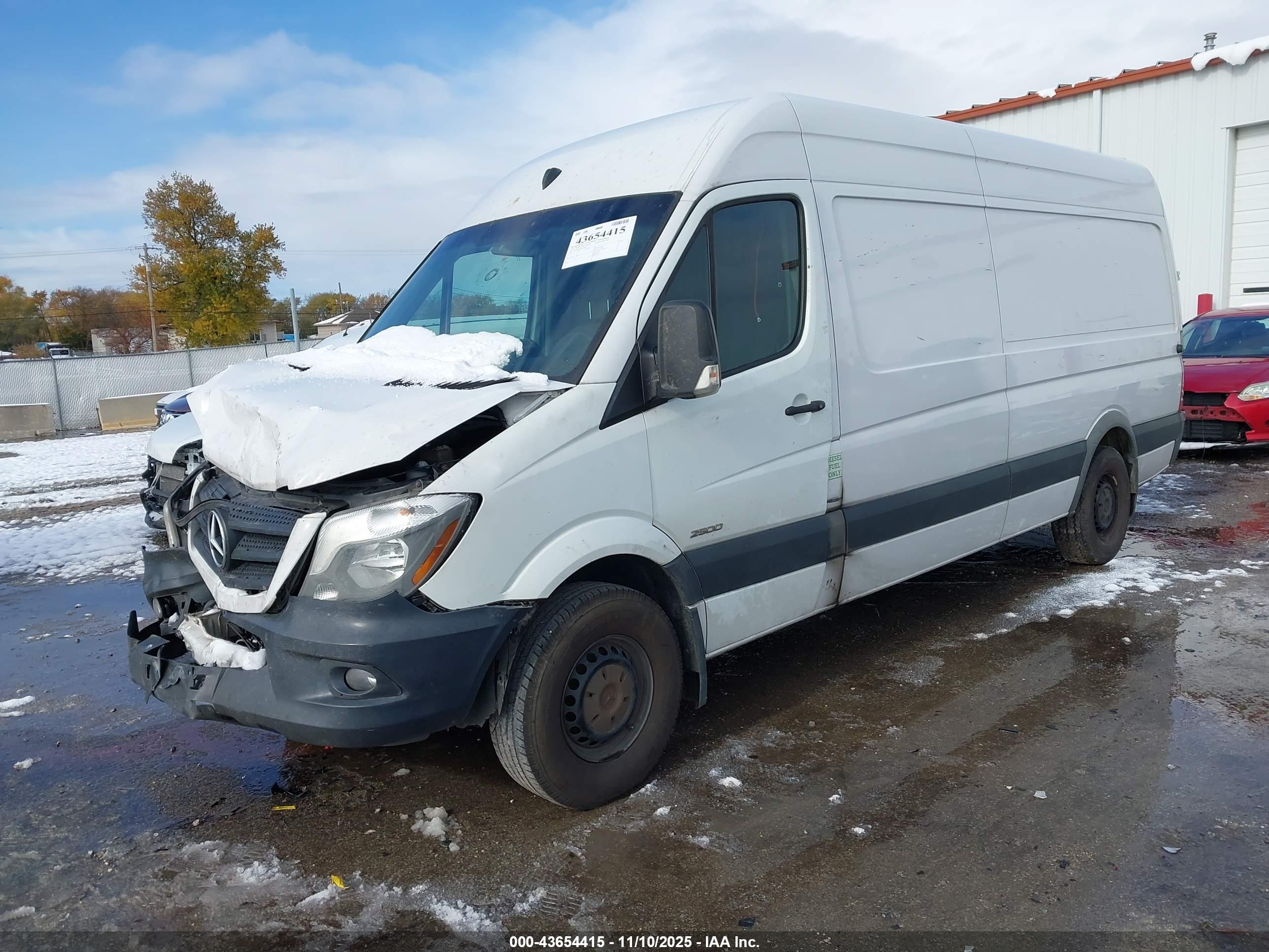 MERCEDES-BENZ SPRINTER image 2