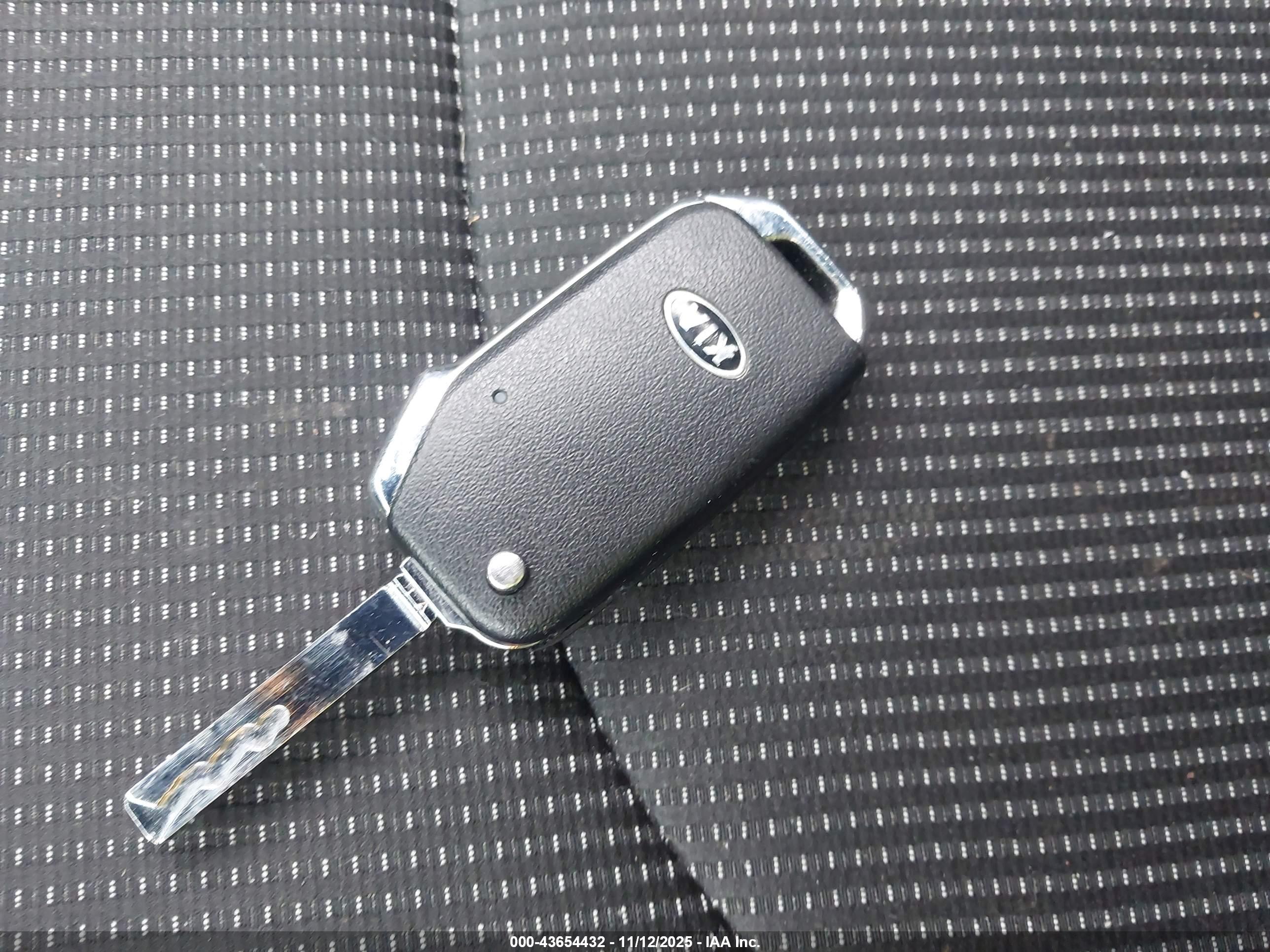 KIA FORTE image 11