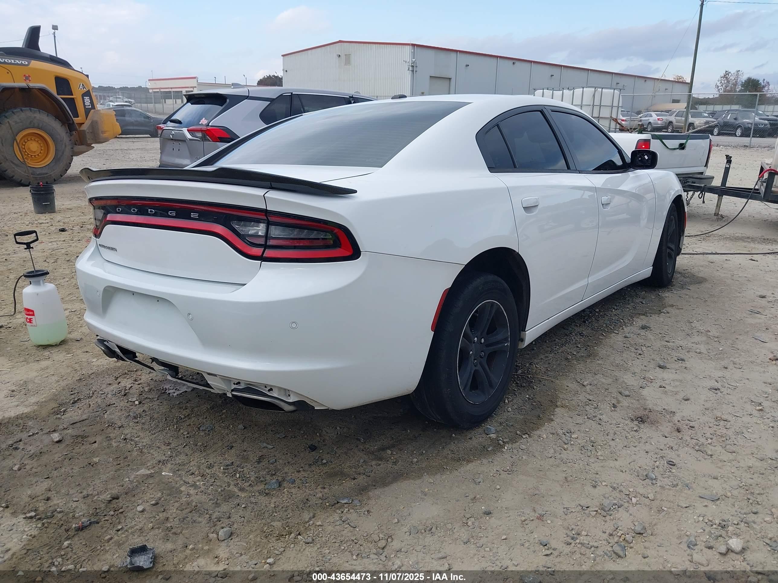 DODGE CHARGER image 4