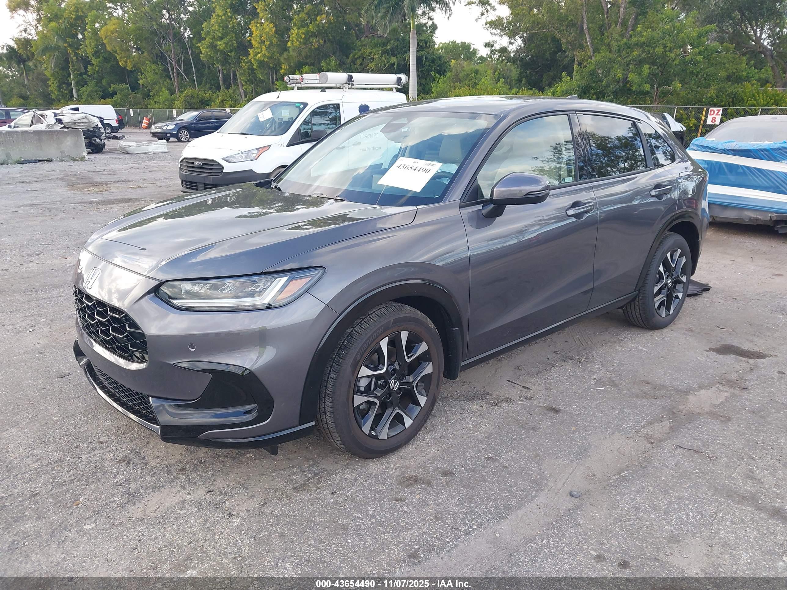 HONDA HR-V image 2