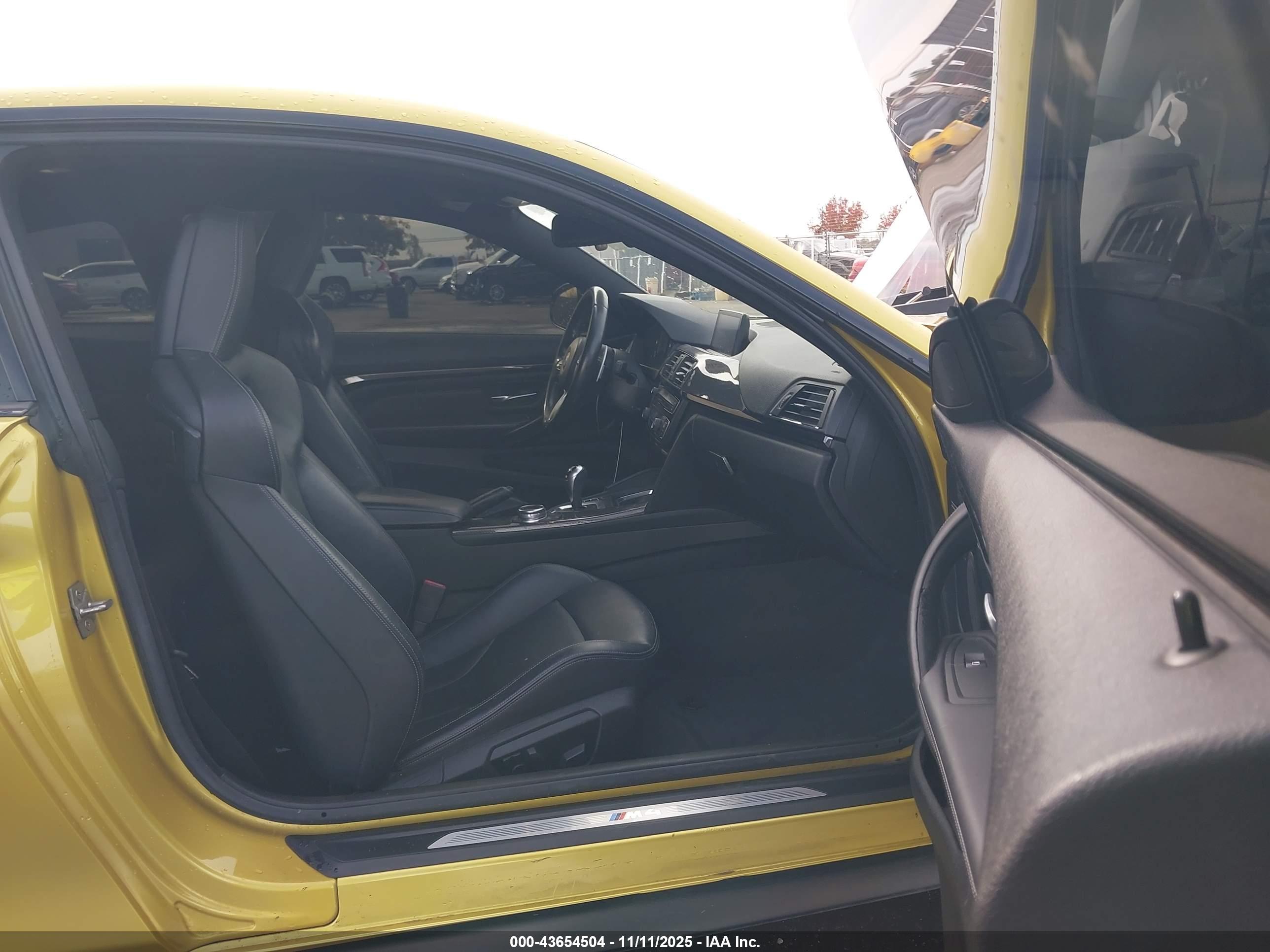 BMW M4 image 5