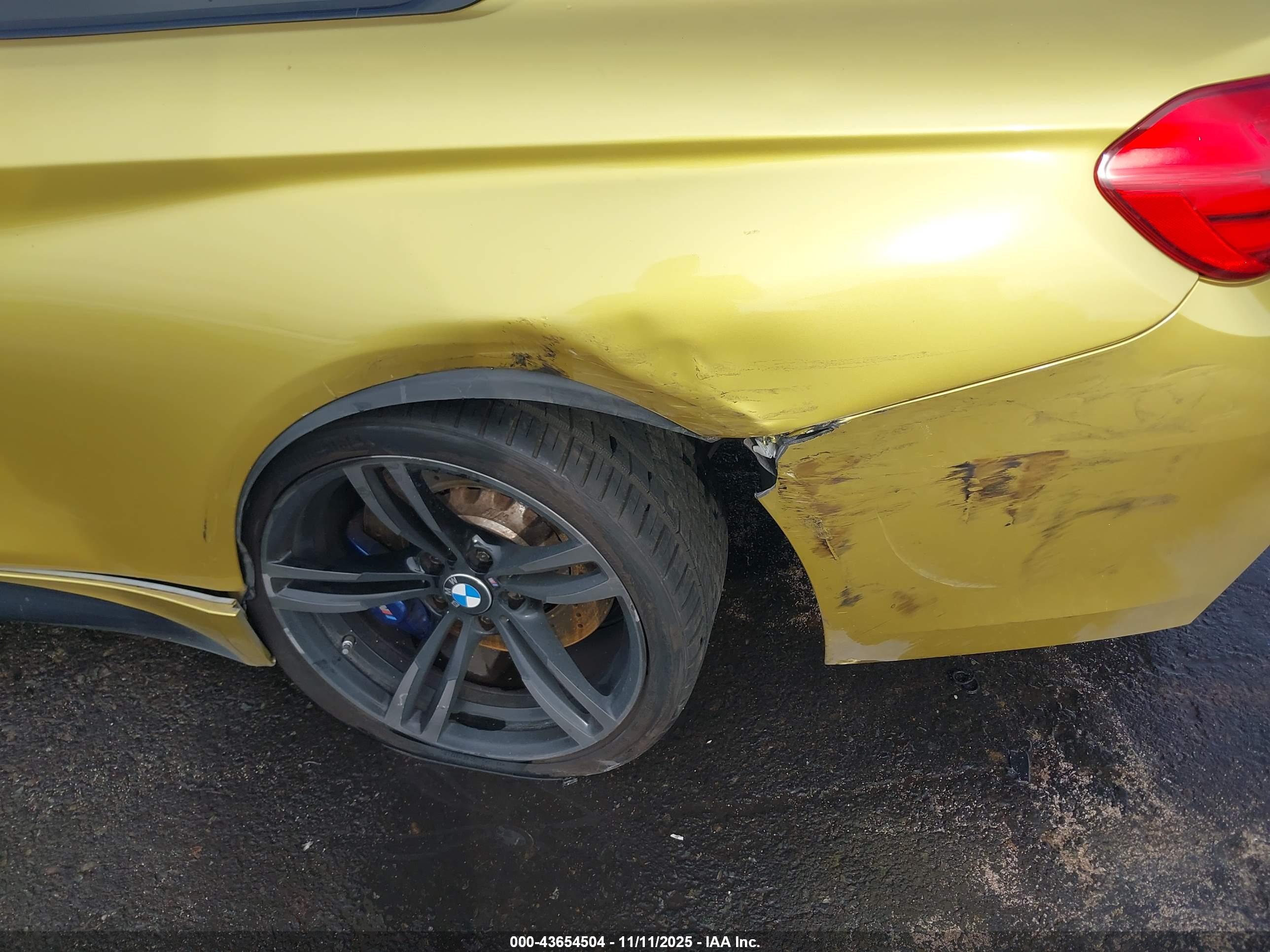 BMW M4 image 6