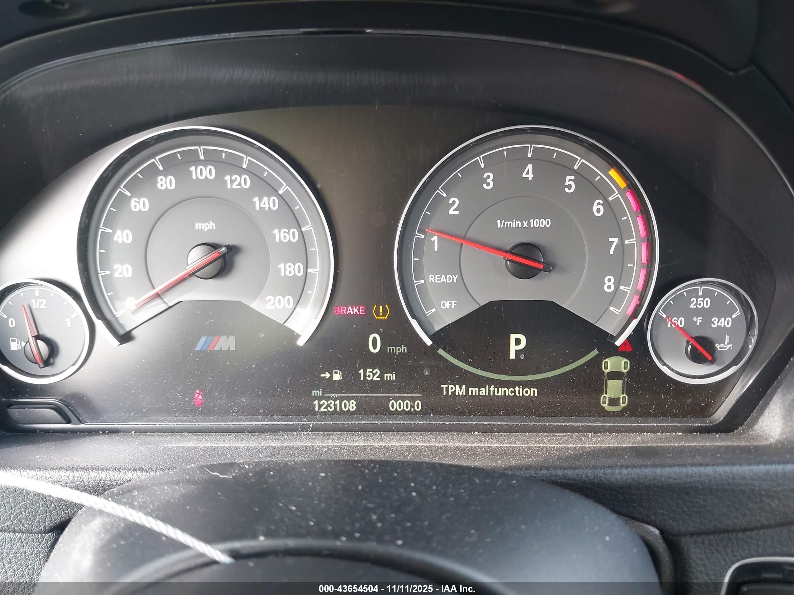 BMW M4 image 7