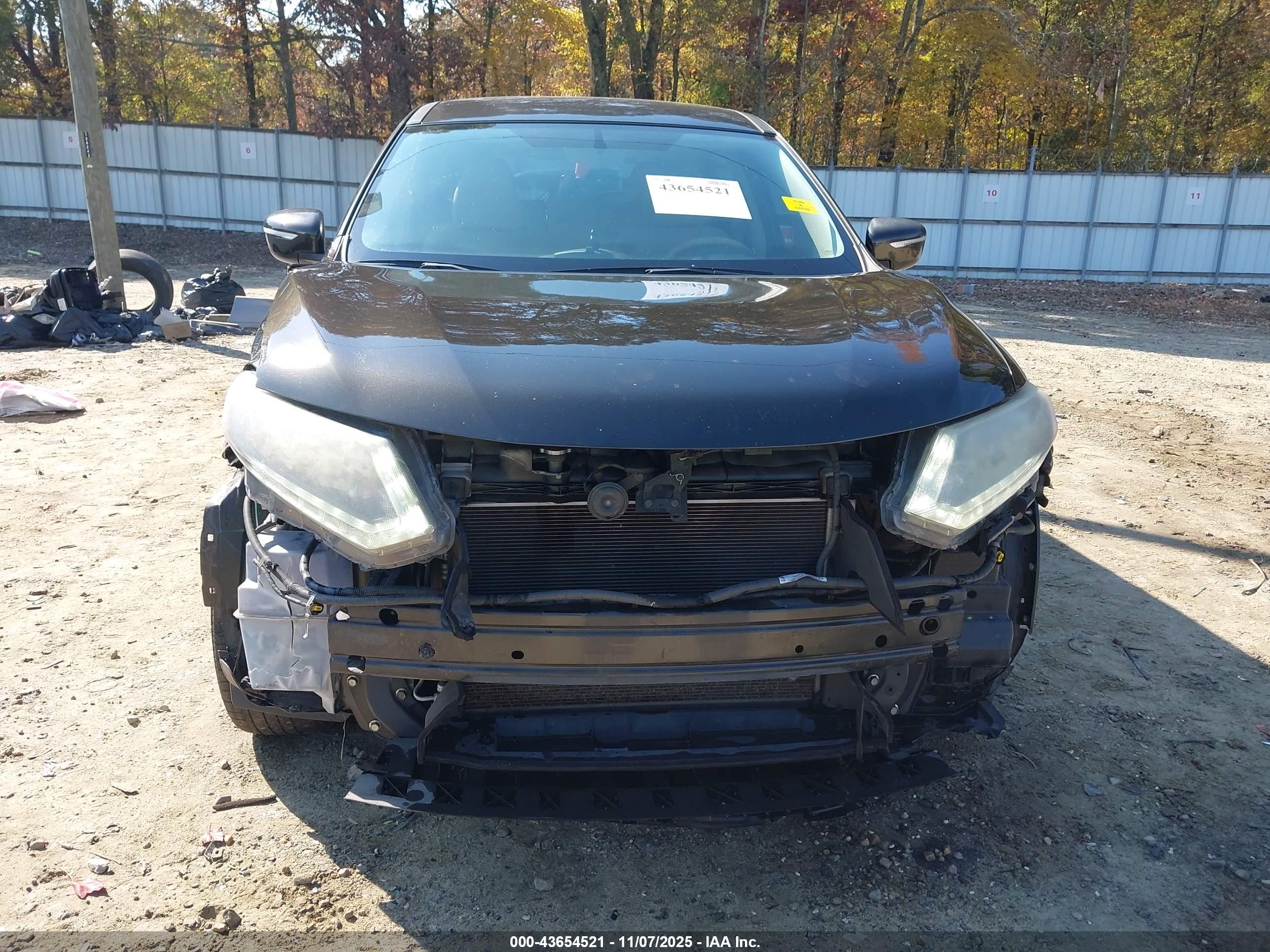 NISSAN ROGUE image 6