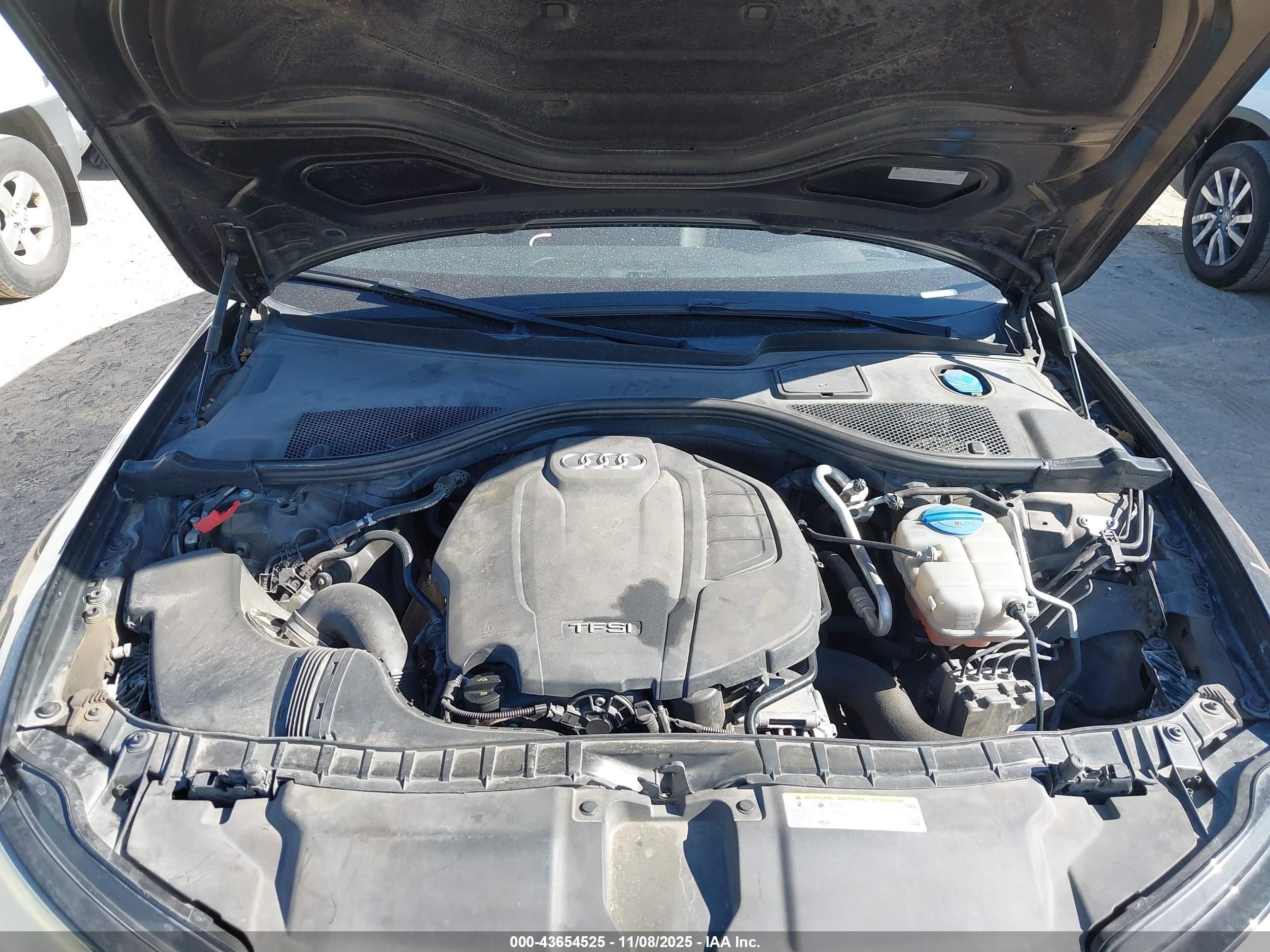 AUDI A6 image 10