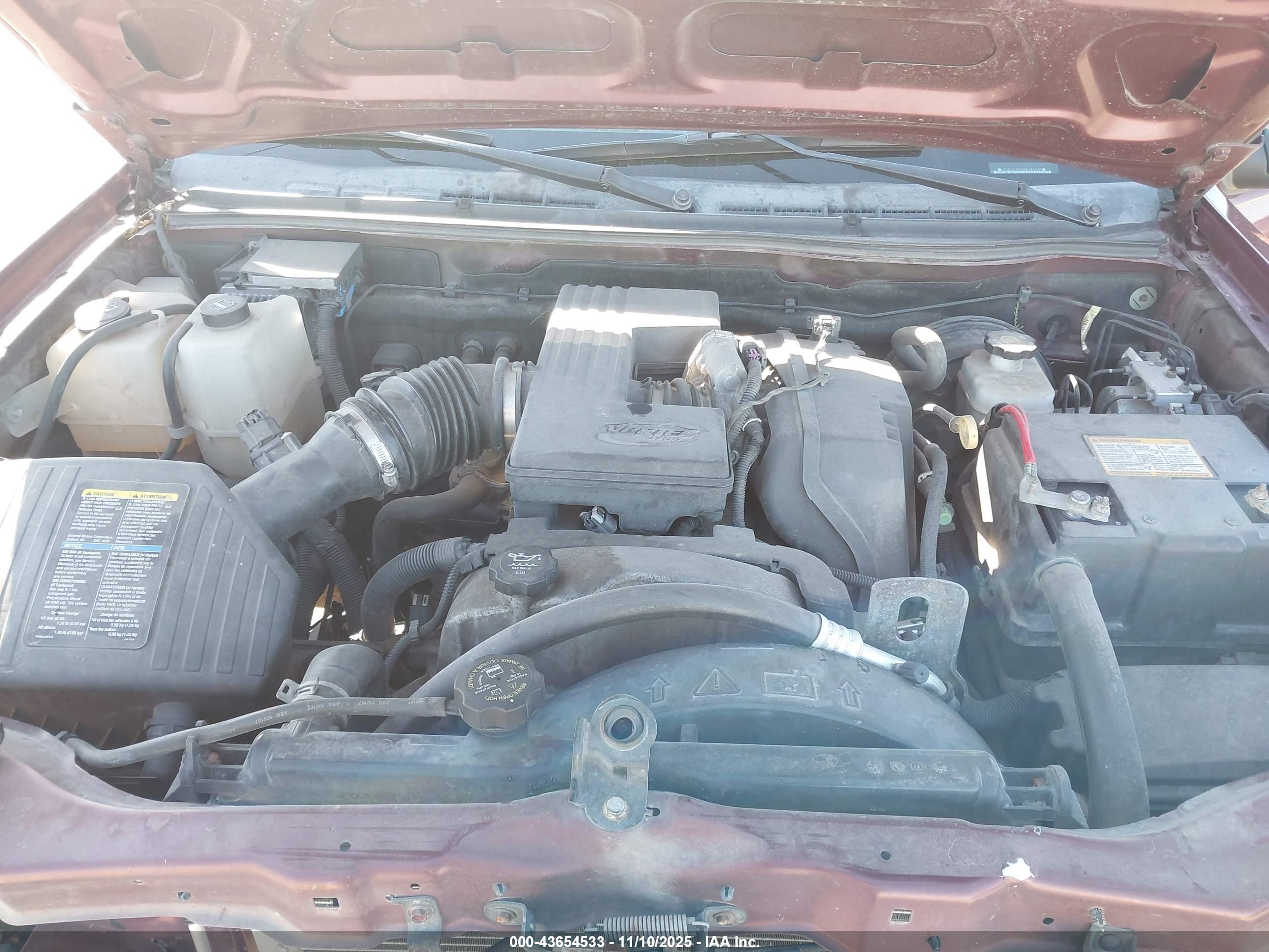 CHEVROLET COLORADO image 10