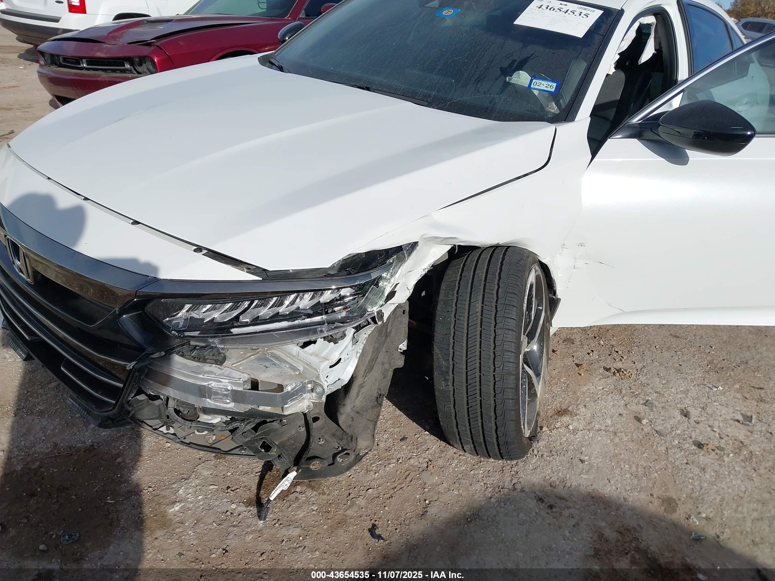 HONDA ACCORD image 6