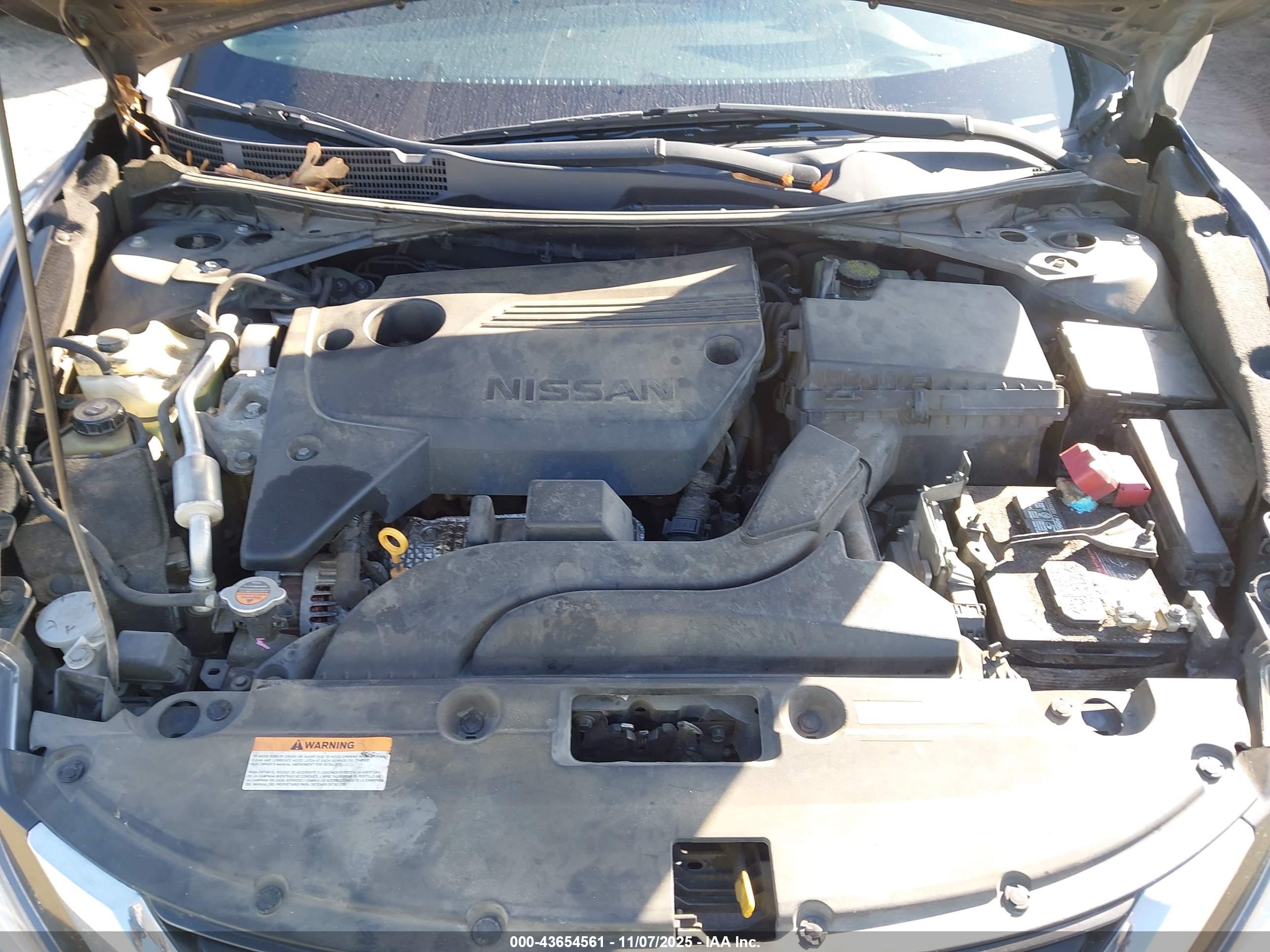 NISSAN ALTIMA image 10