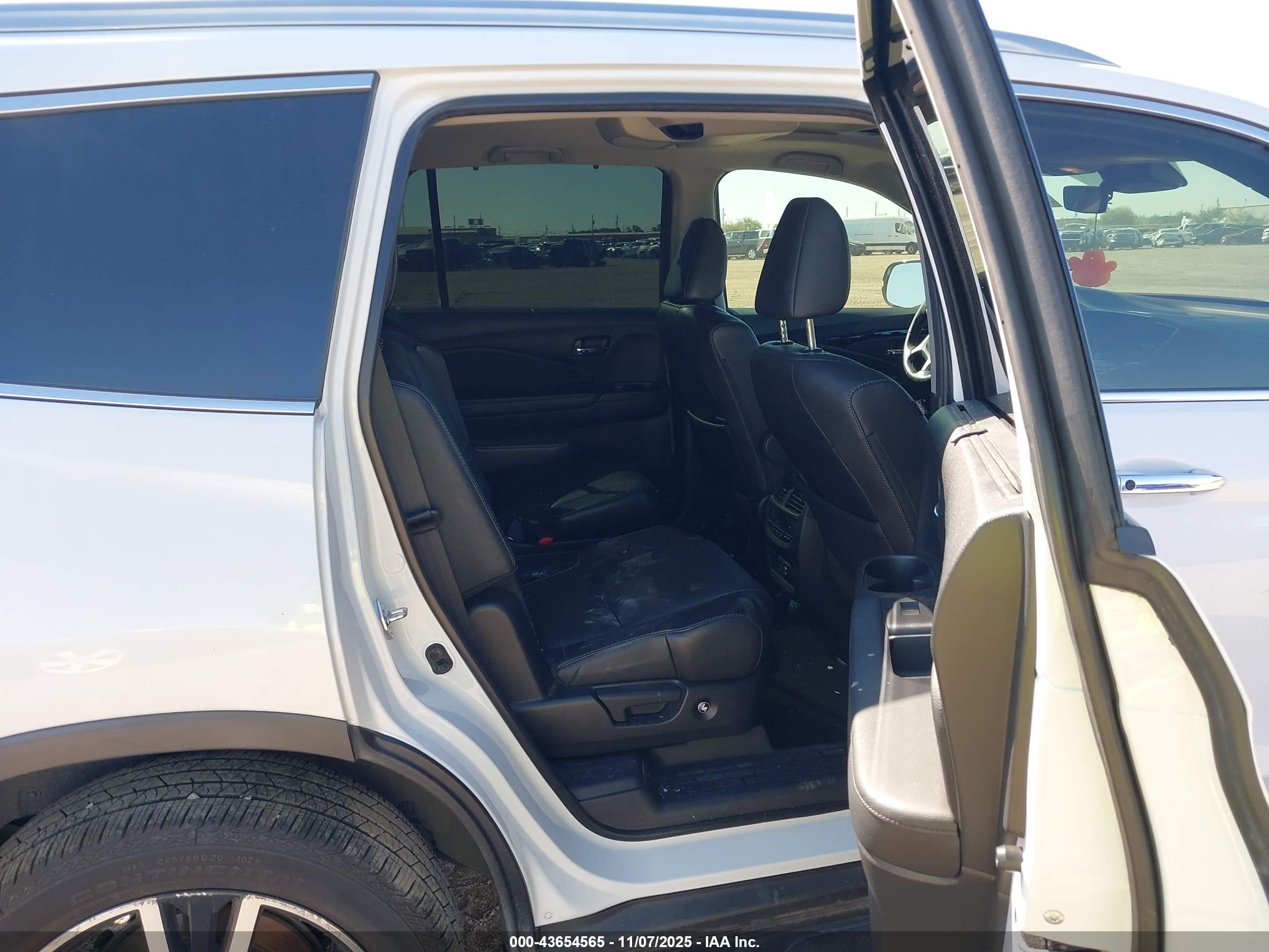 HONDA PILOT image 8
