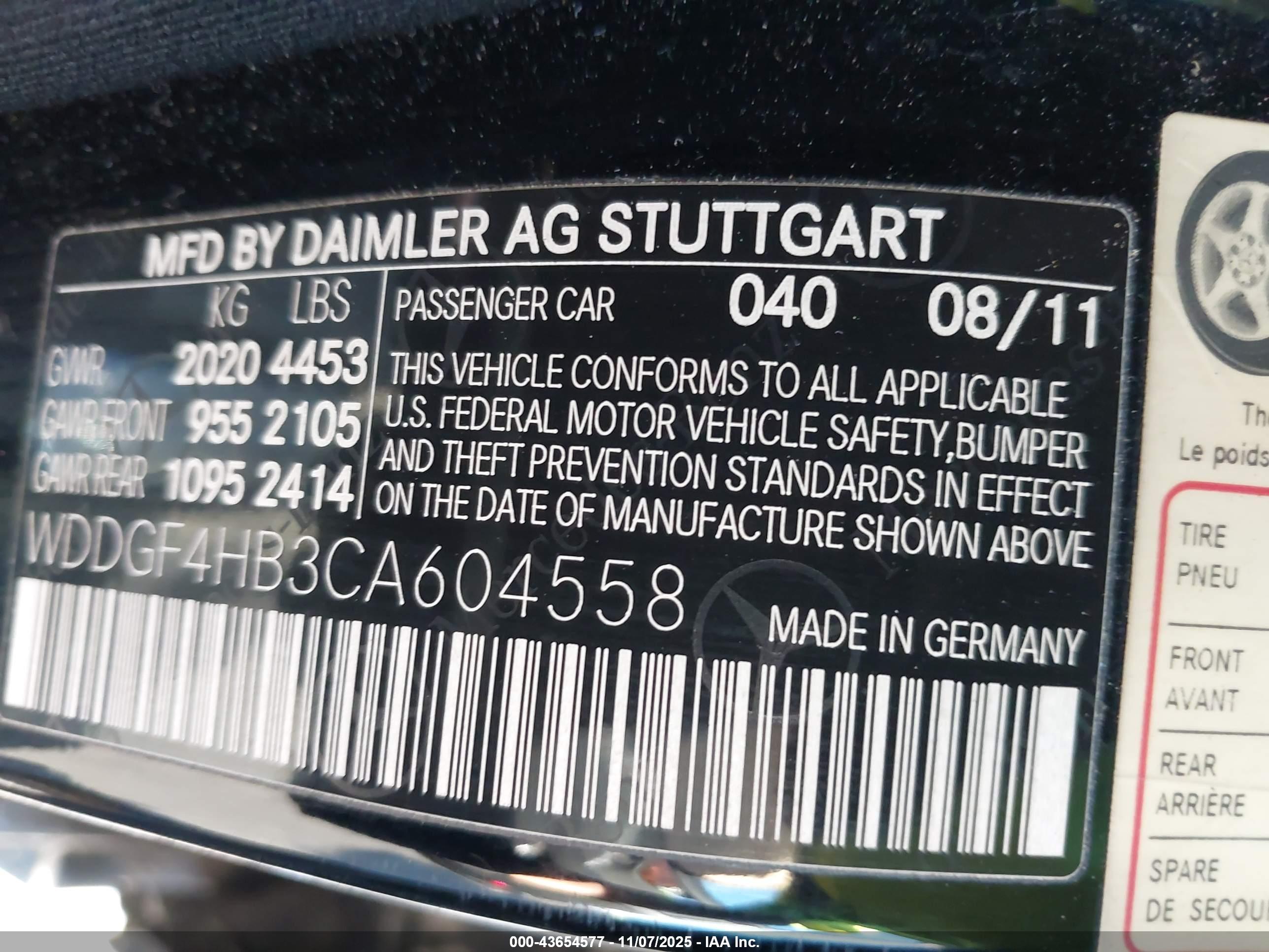 MERCEDES-BENZ C image 9