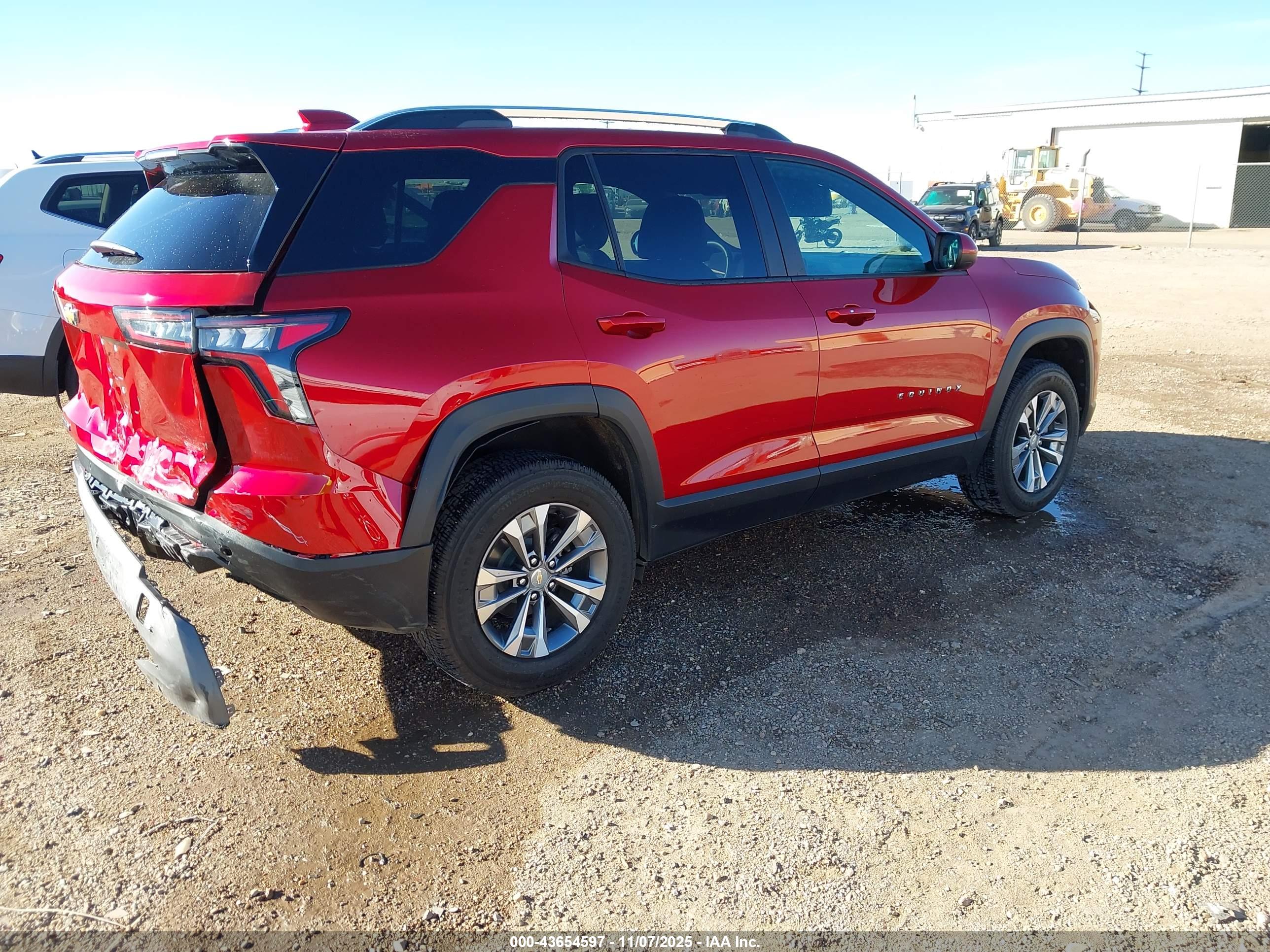 CHEVROLET EQUINOX image 4