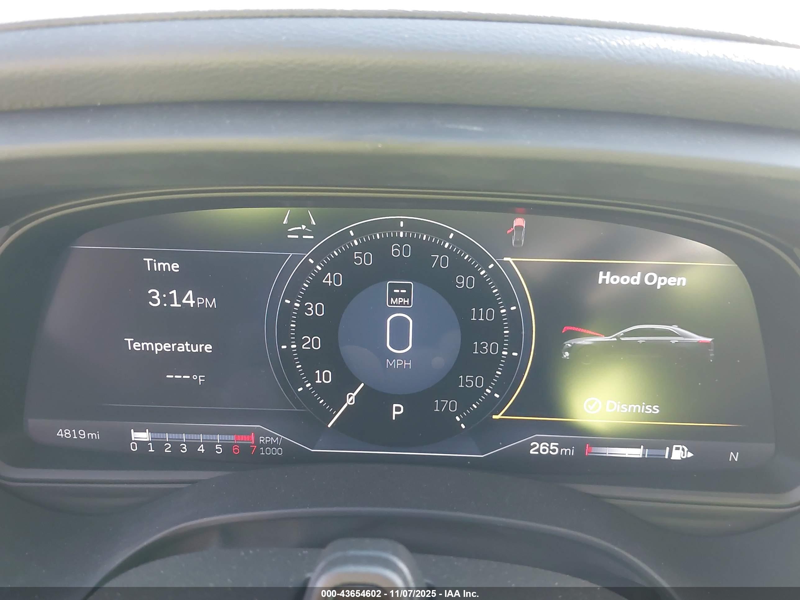 CADILLAC CT4 image 7