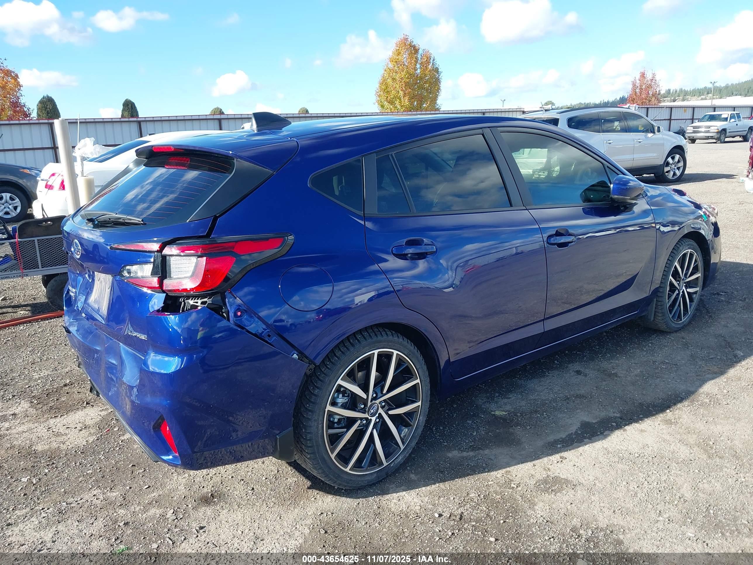 SUBARU IMPREZA image 4