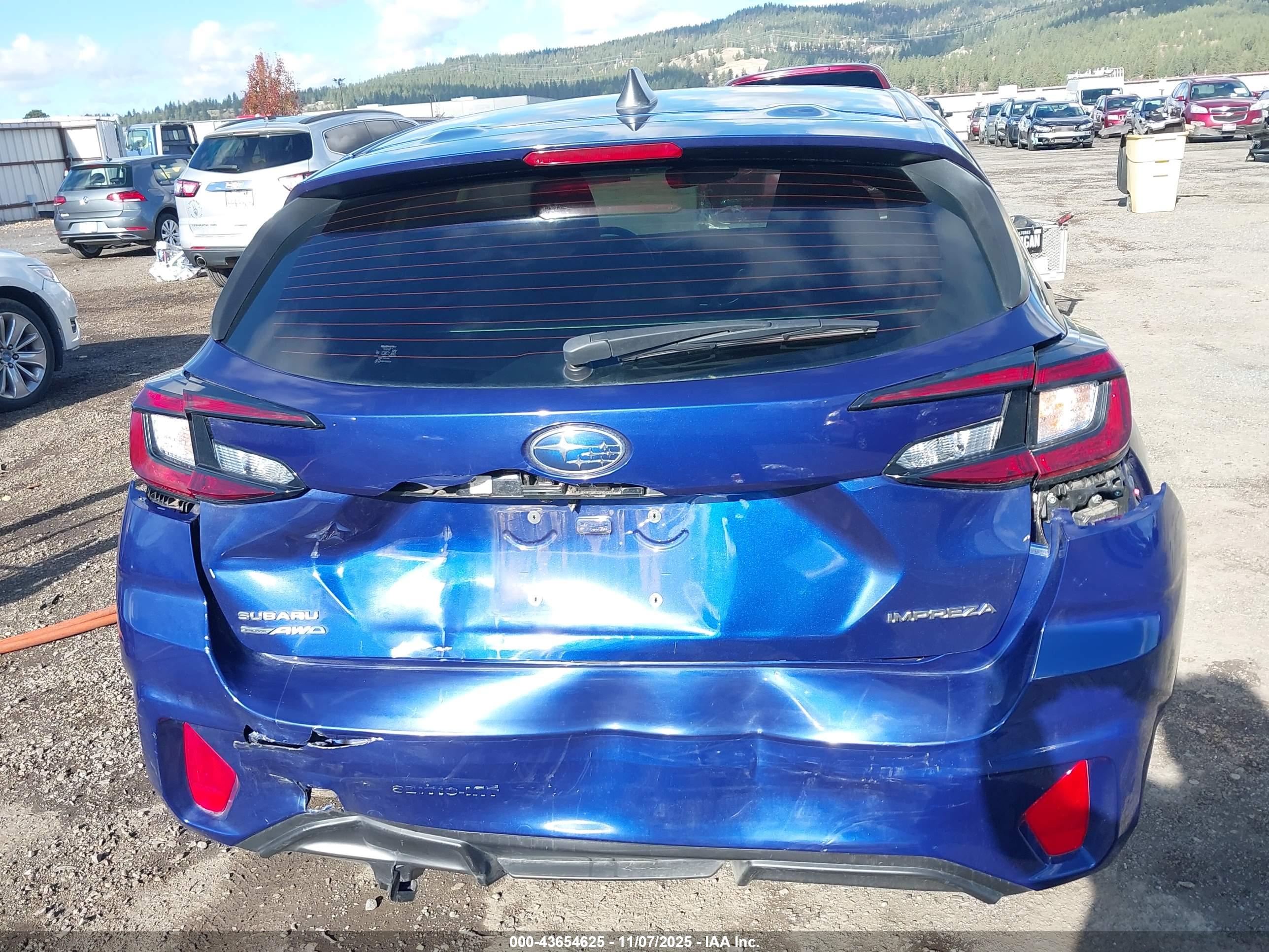 SUBARU IMPREZA image 6