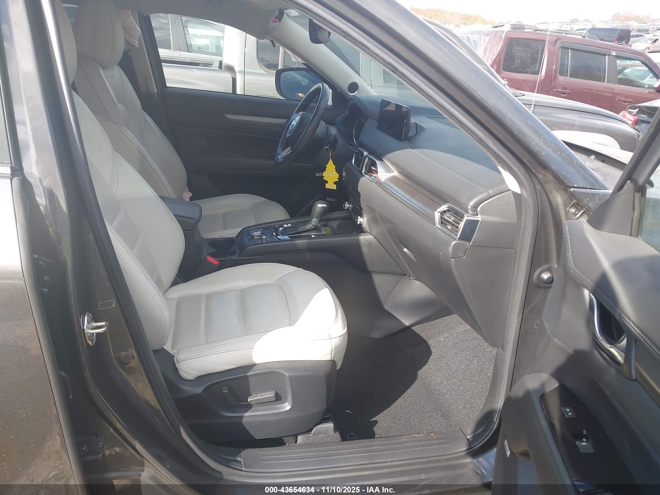 MAZDA CX-5 image 5