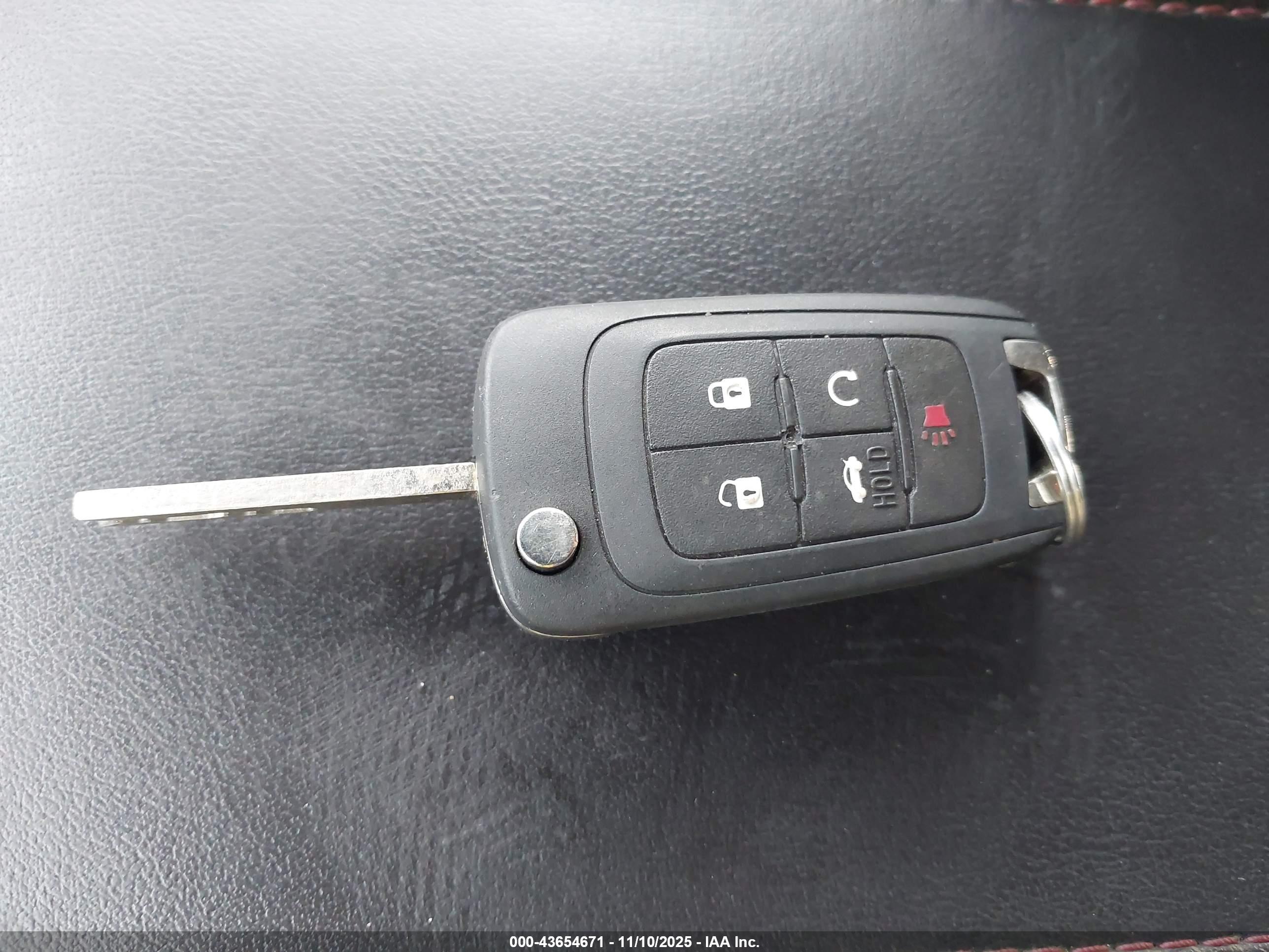 CHEVROLET EQUINOX image 11