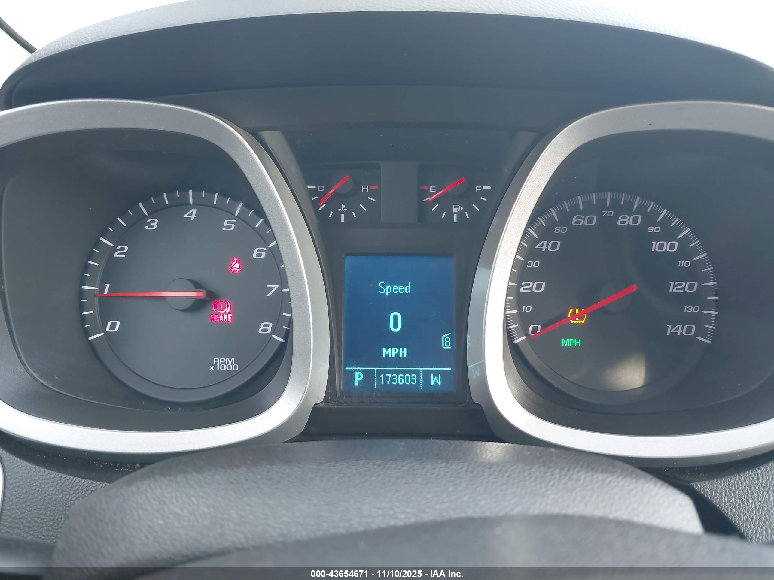 CHEVROLET EQUINOX image 7