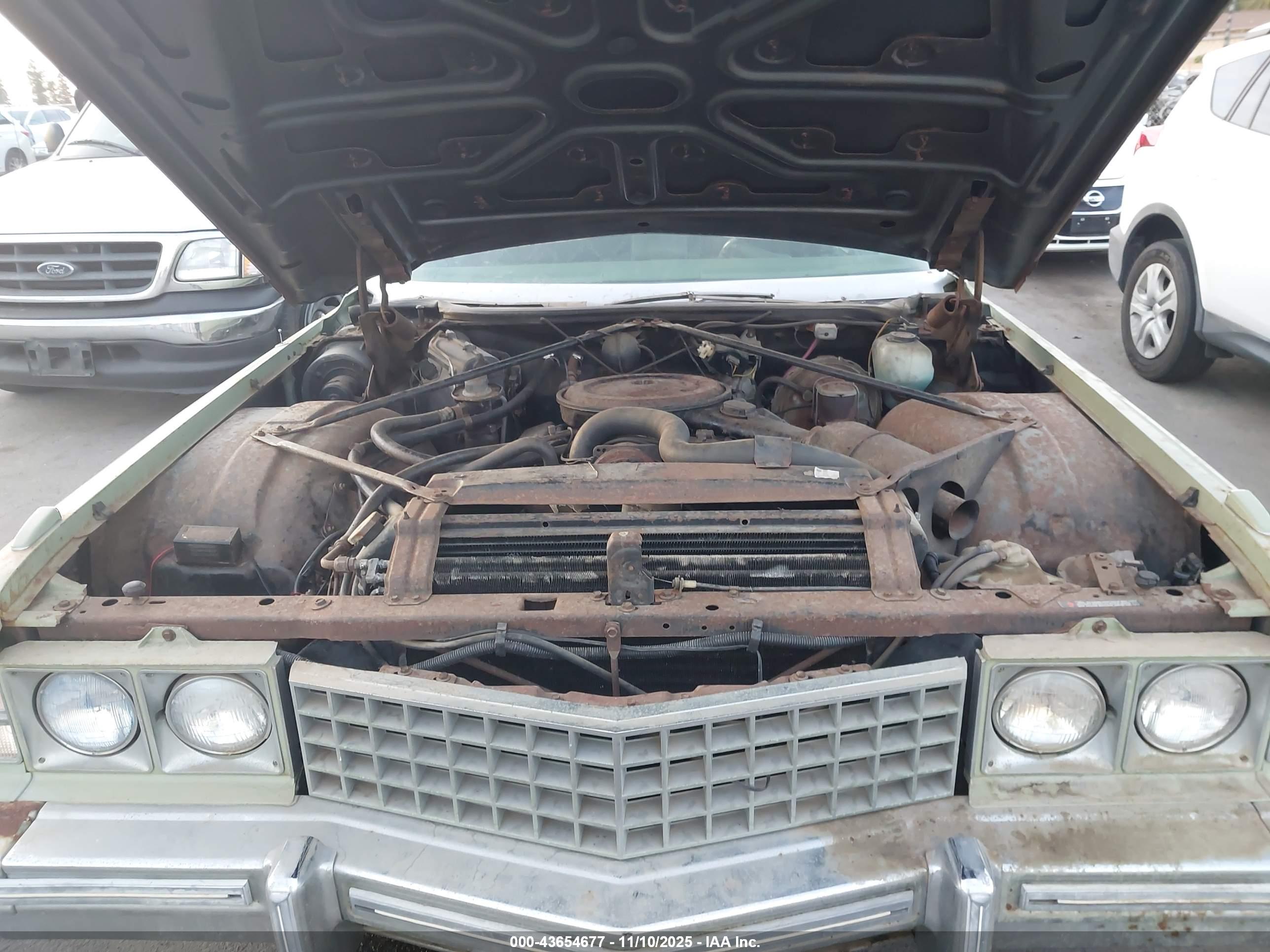 CADILLAC DEVILLE image 10