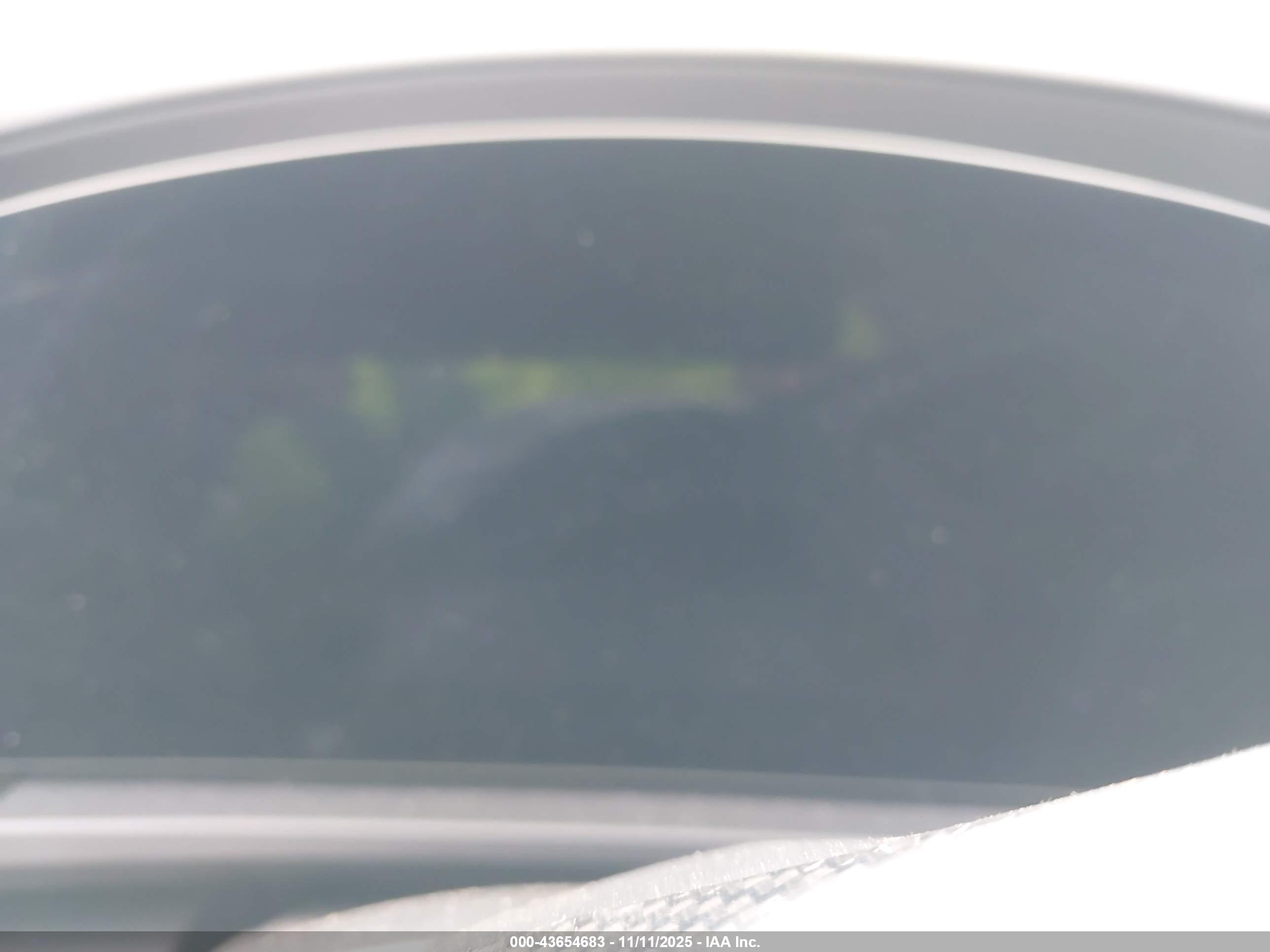 PORSCHE MACAN image 7