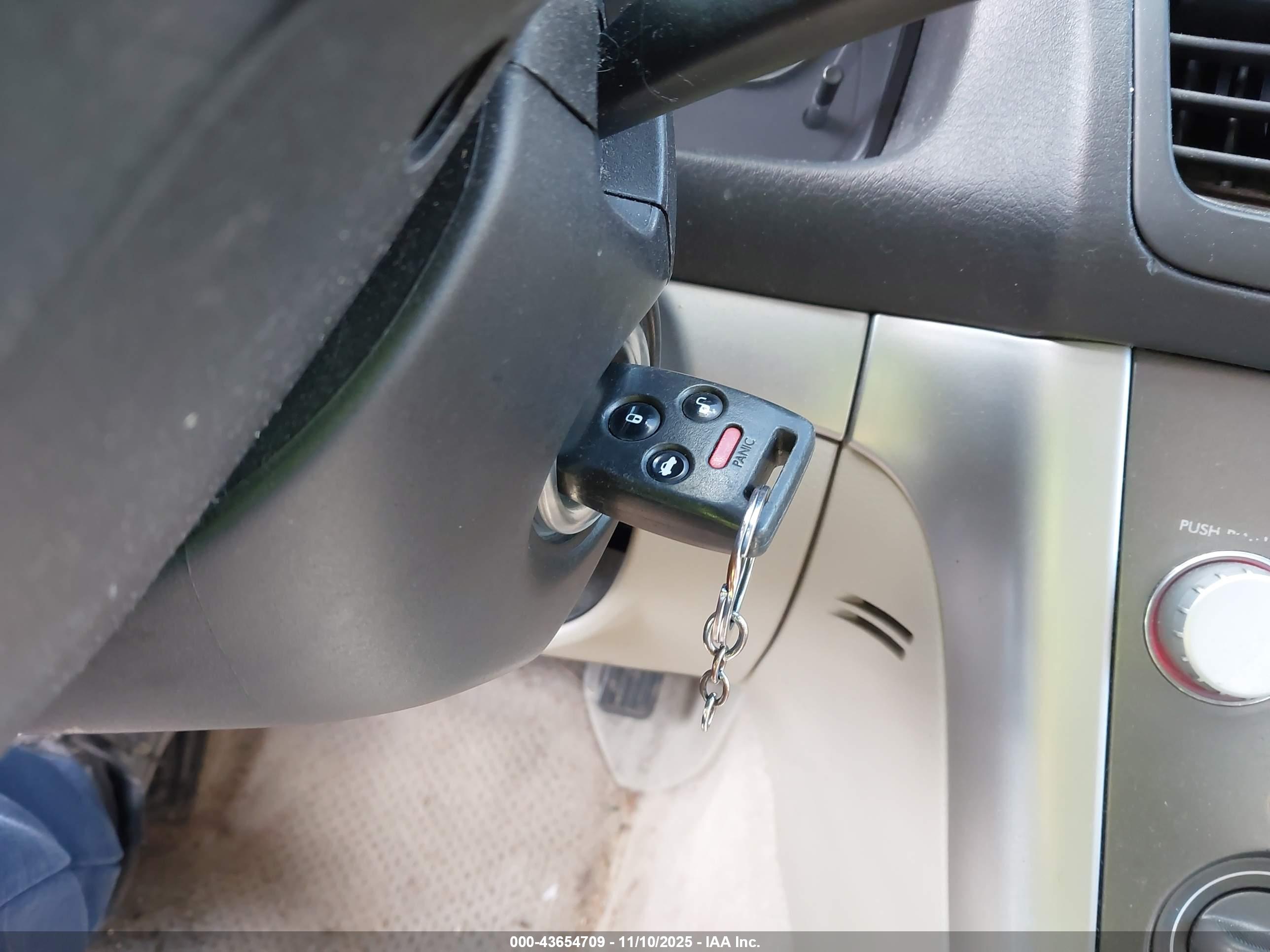 SUBARU OUTBACK image 11