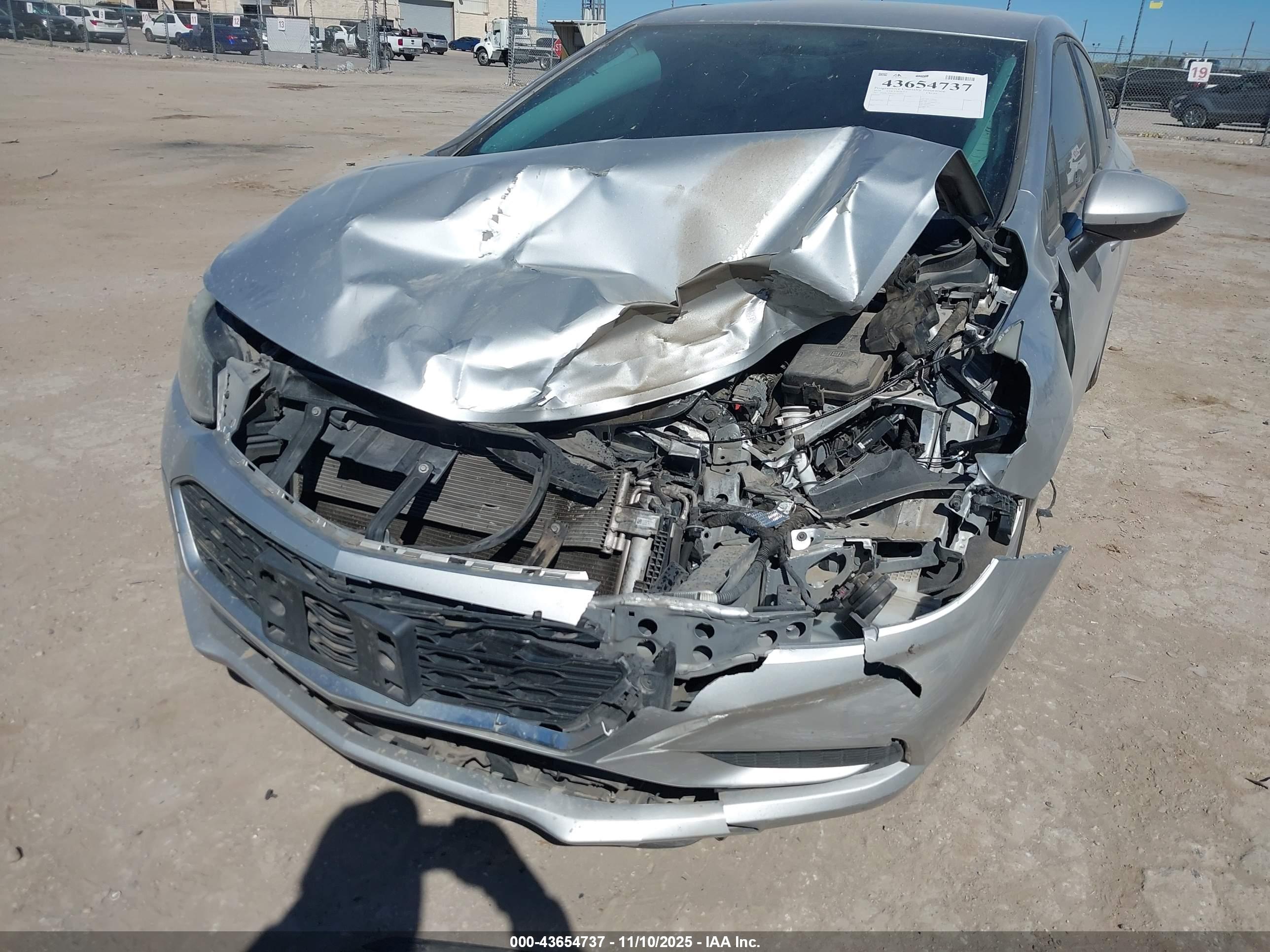 CHEVROLET CRUZE image 6