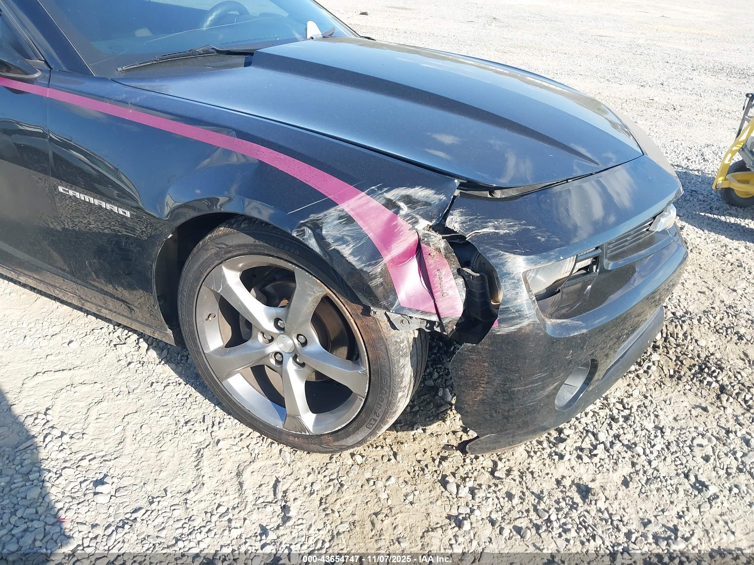CHEVROLET CAMARO image 6