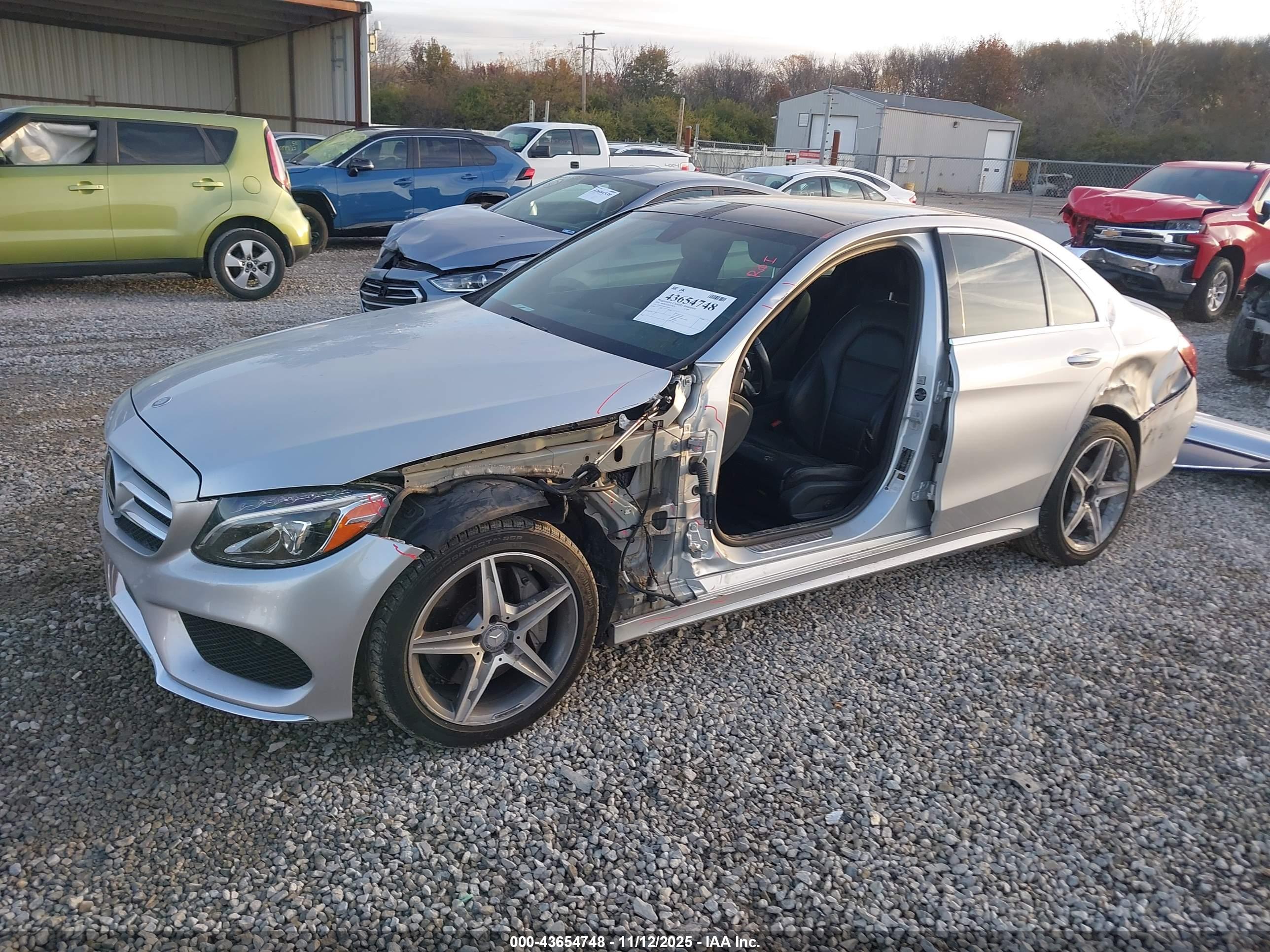 MERCEDES-BENZ C image 2